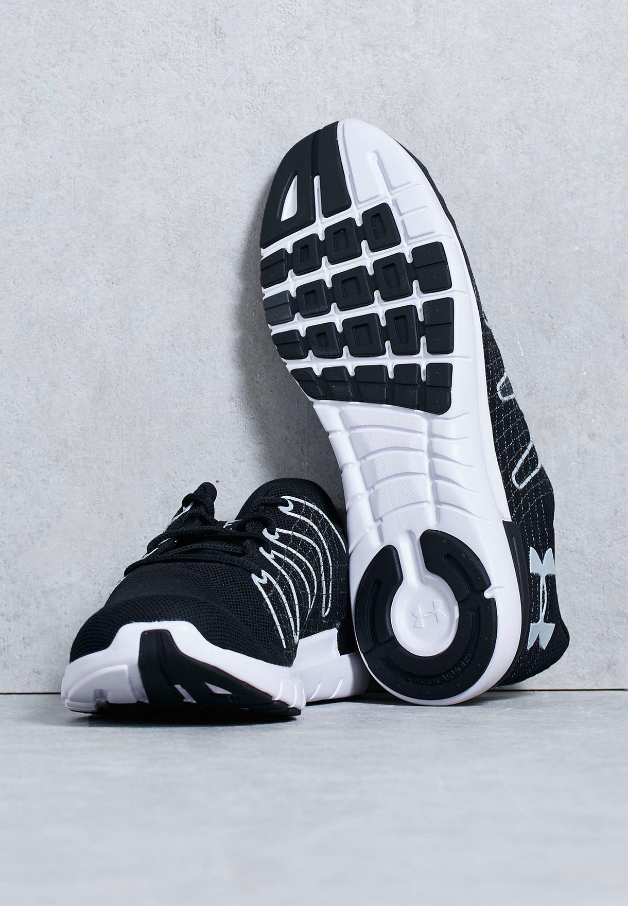 under armour men's thrill 3