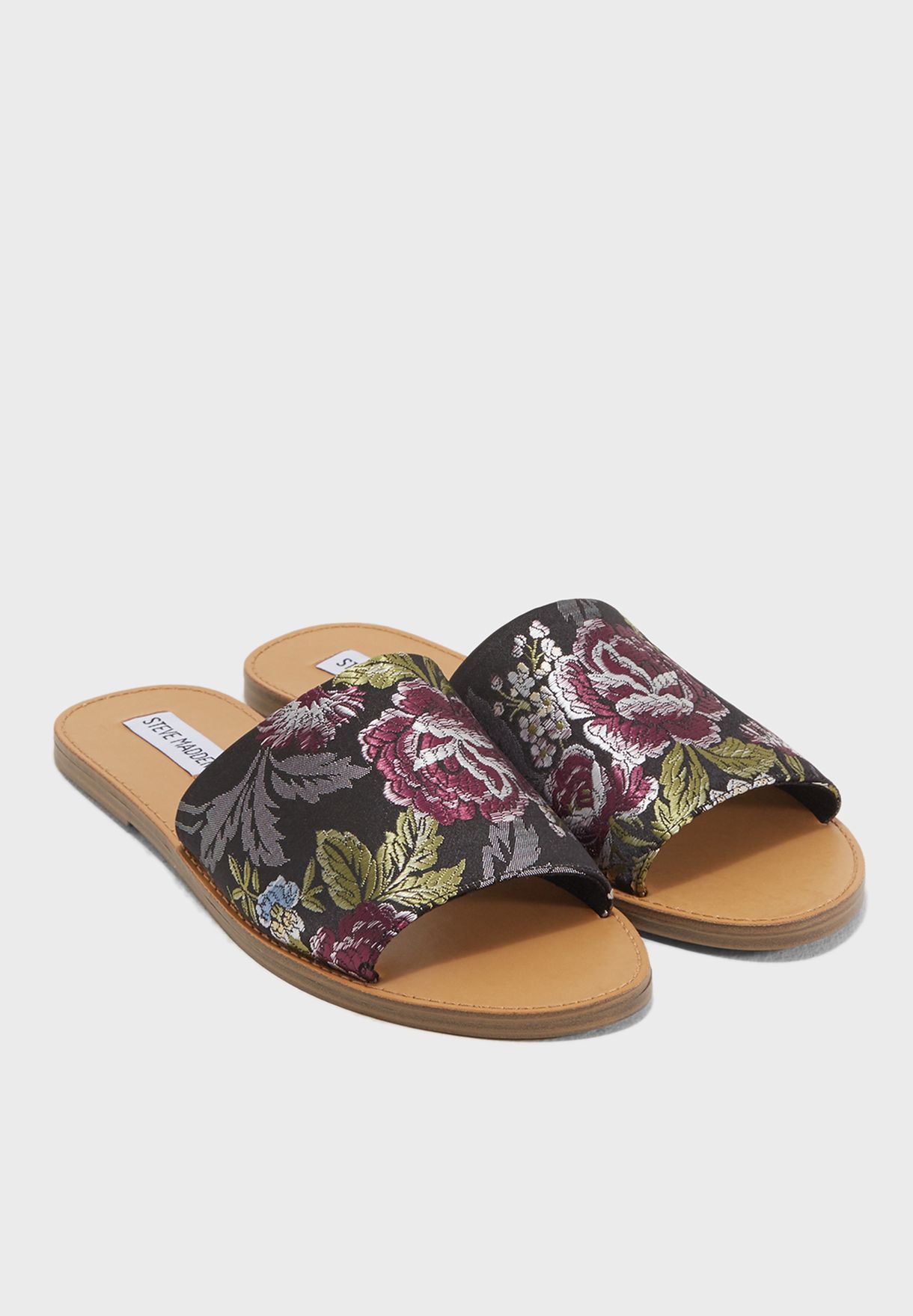 steve madden women's grace flat sandal