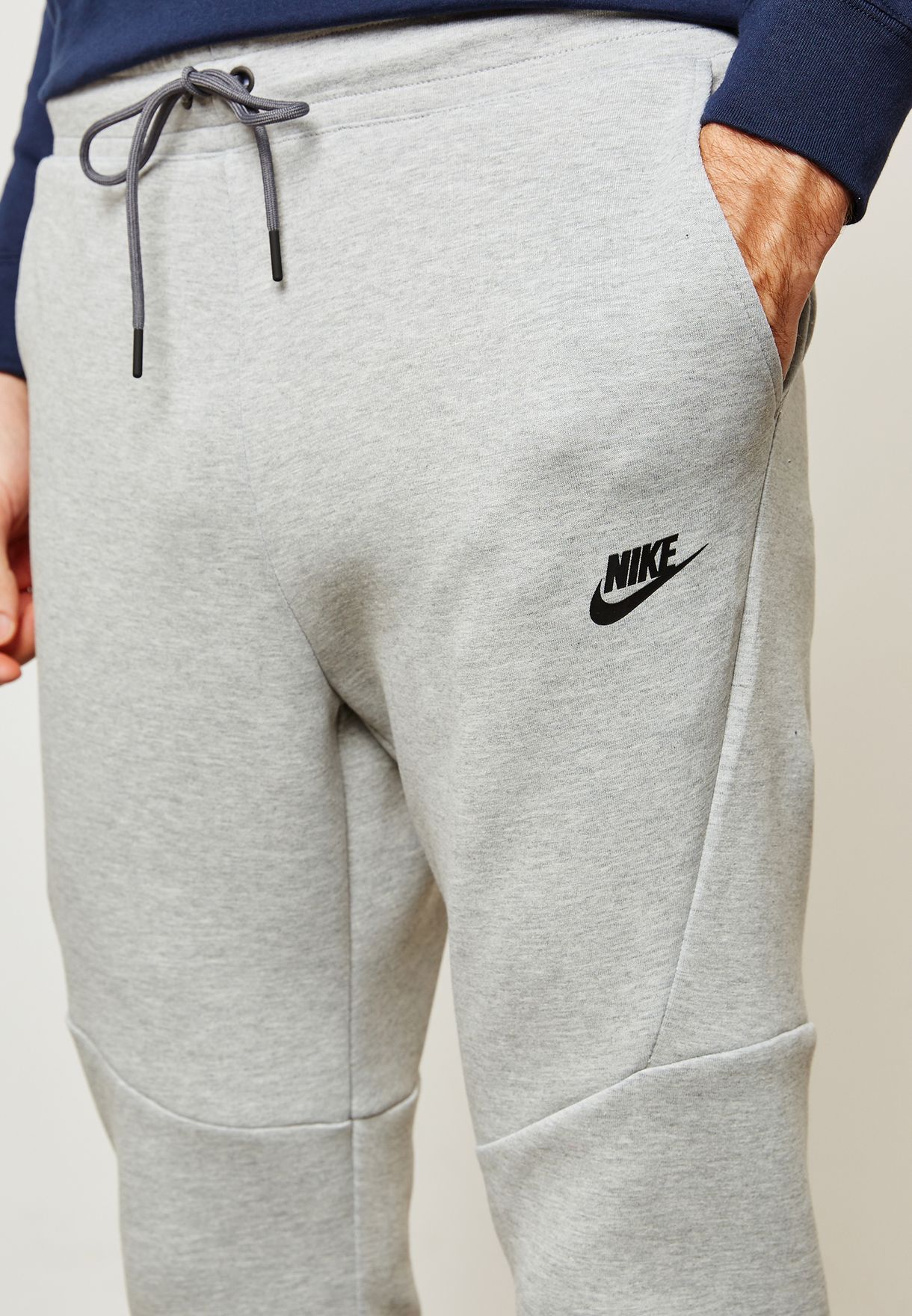 Buy Nike Grey Tech Fleece Sweatpants For Men In Dubai Abu Dhabi