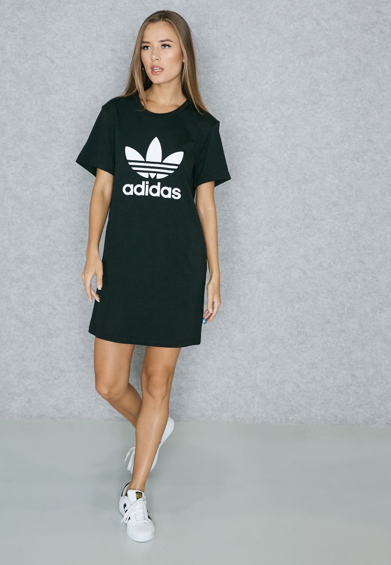 Buy adidas Originals black Trefoil T-Shirt for Women in MENA, Worldwide