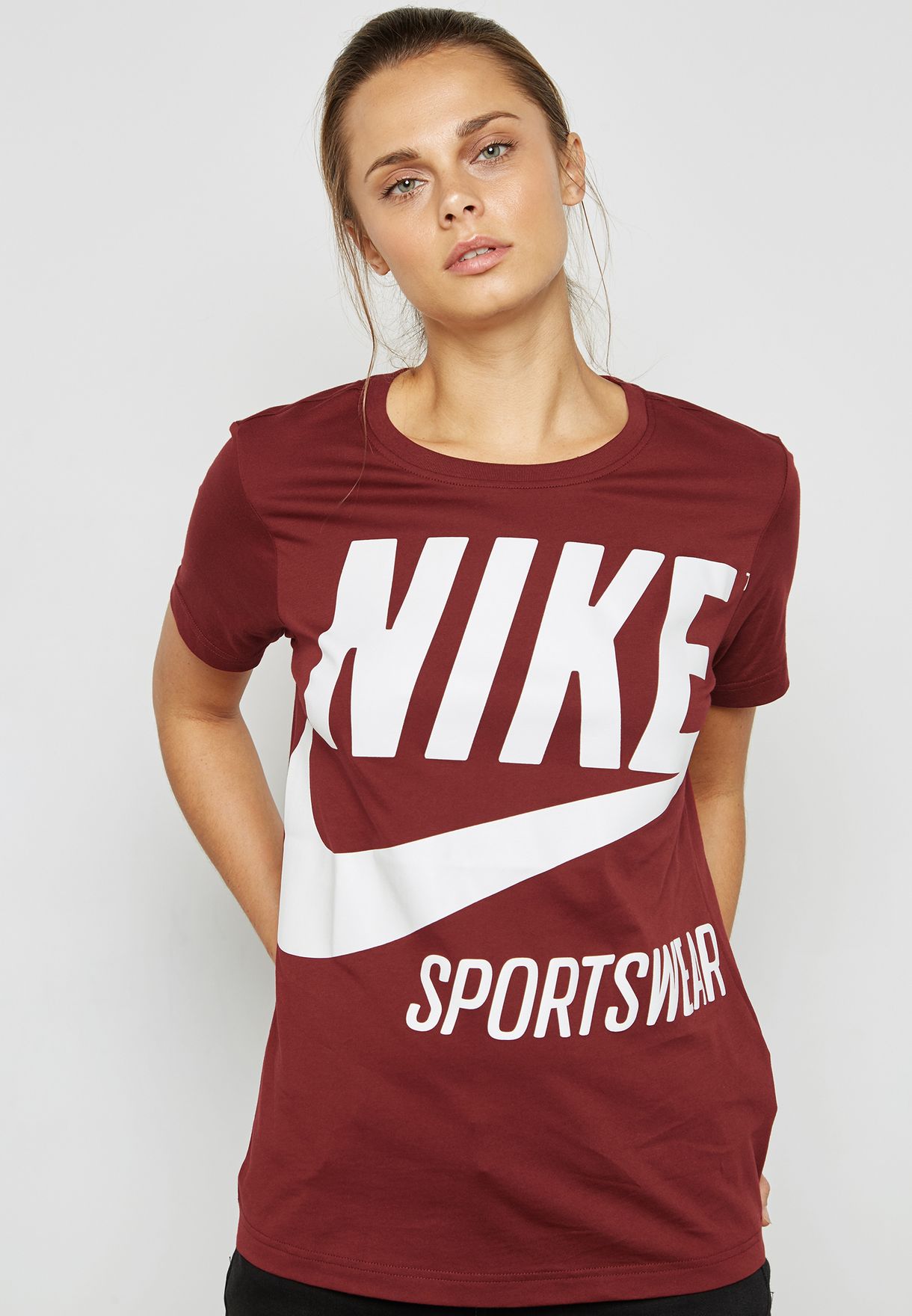 burgundy nike shirt womens