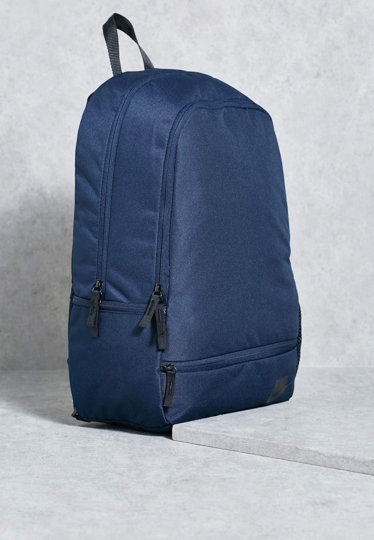 nike solid backpack