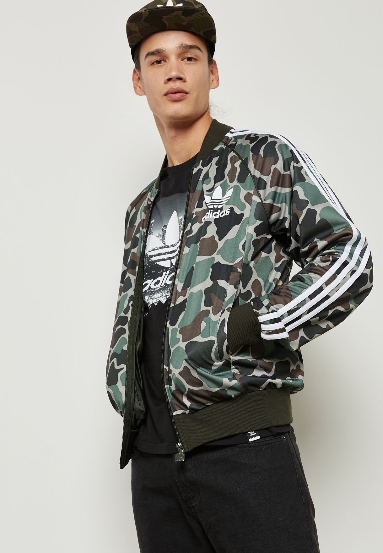 Buy adidas Originals prints Superstar Camo Jacket for Men in MENA, Worldwide