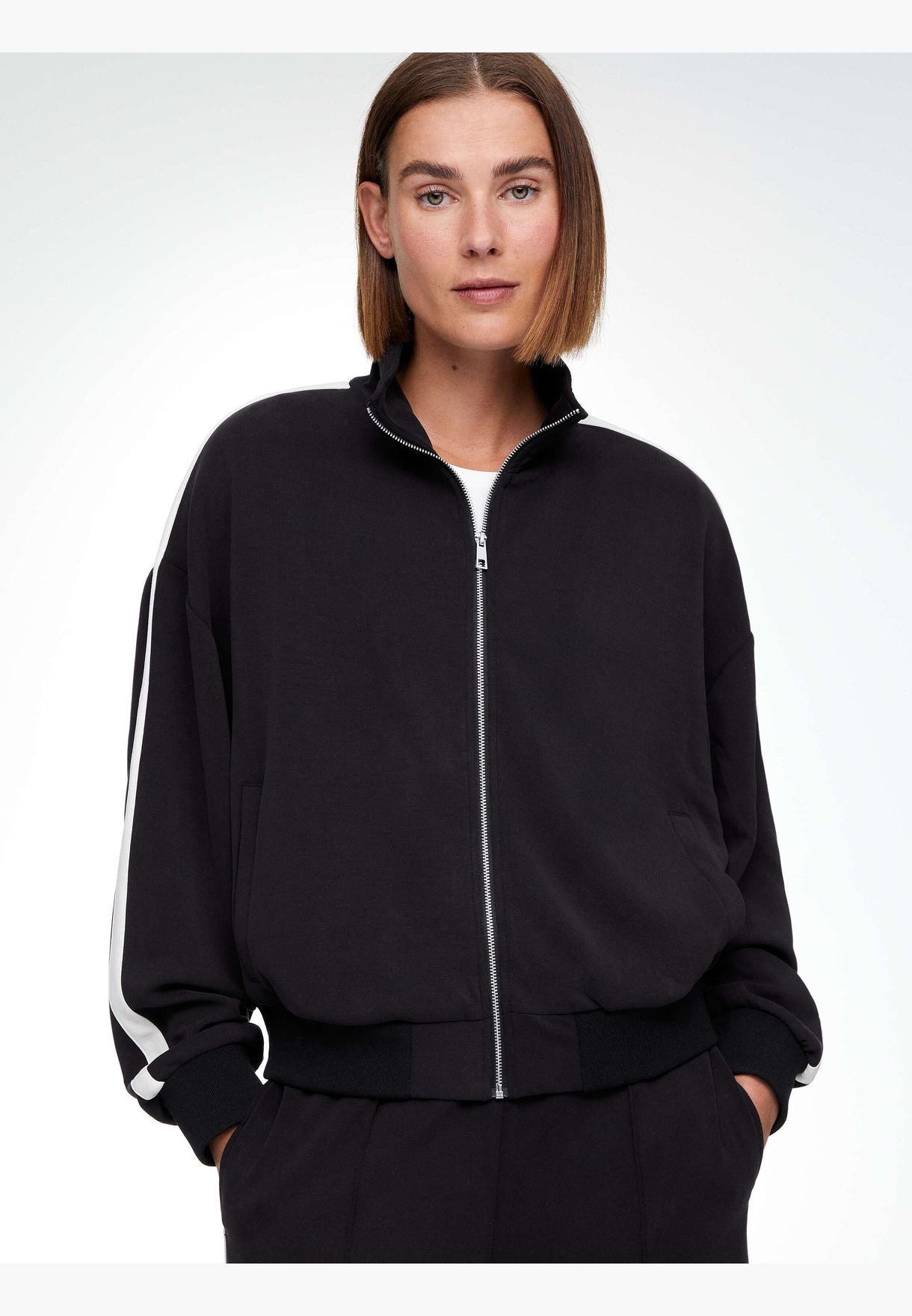 Modal side band jacket