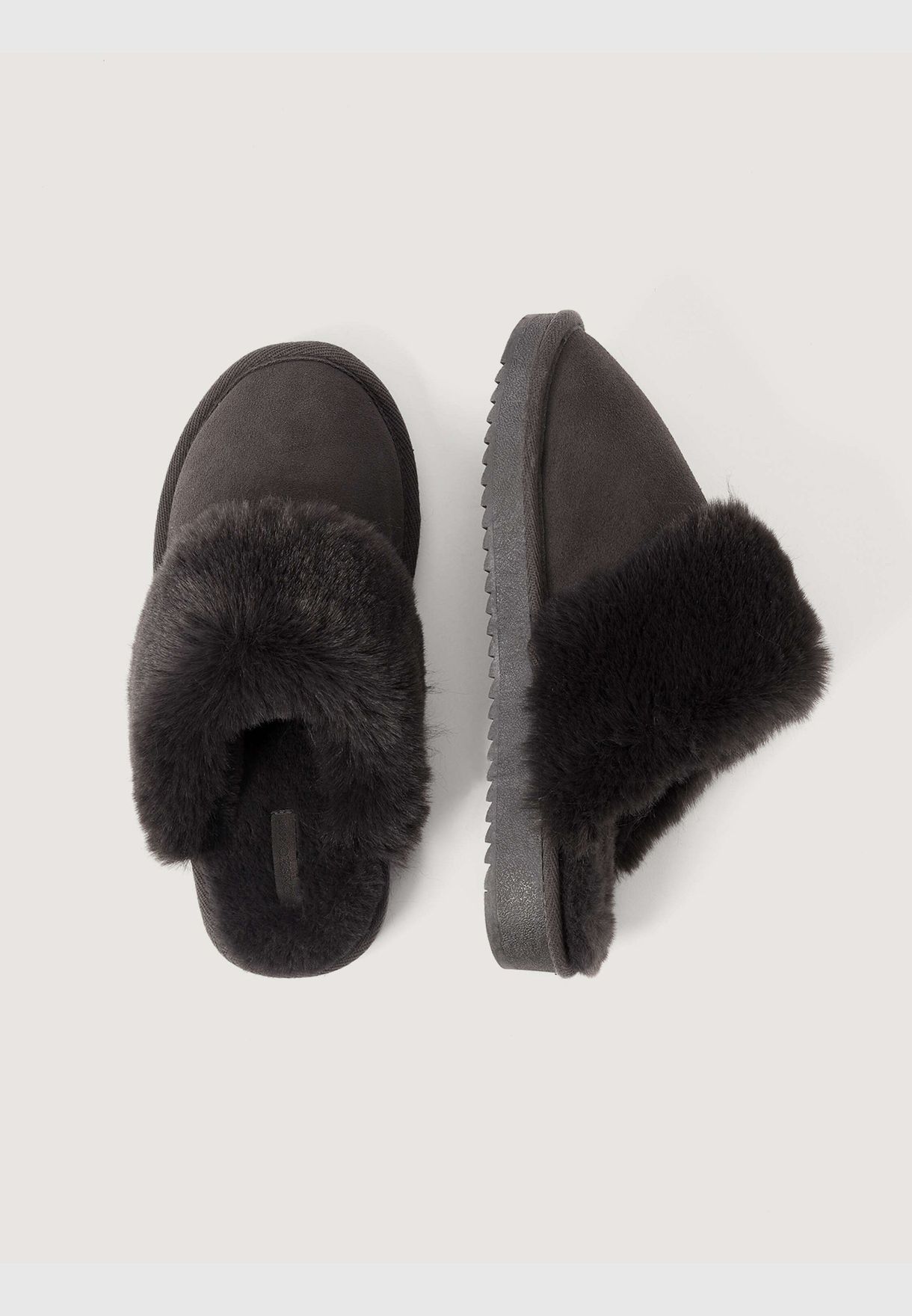 Cuff split-leather slippers