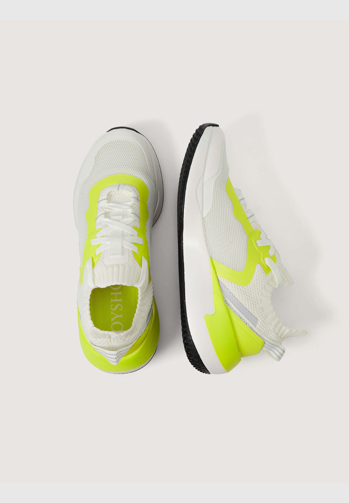 حذاء رياضي U-RUN-STB