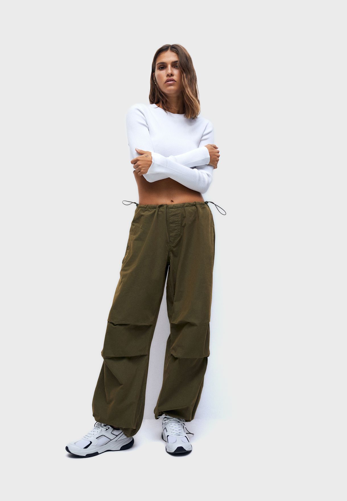 pull and bear parachute pants