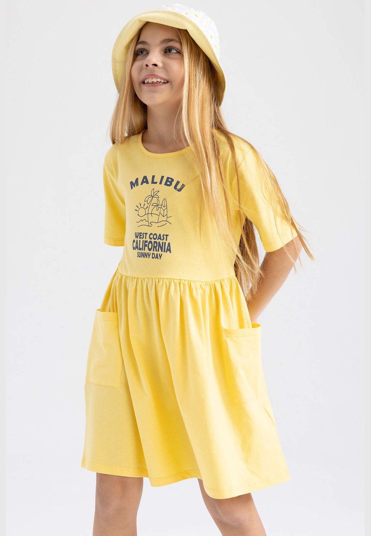 Girl Short Sleeve Knitted Dress