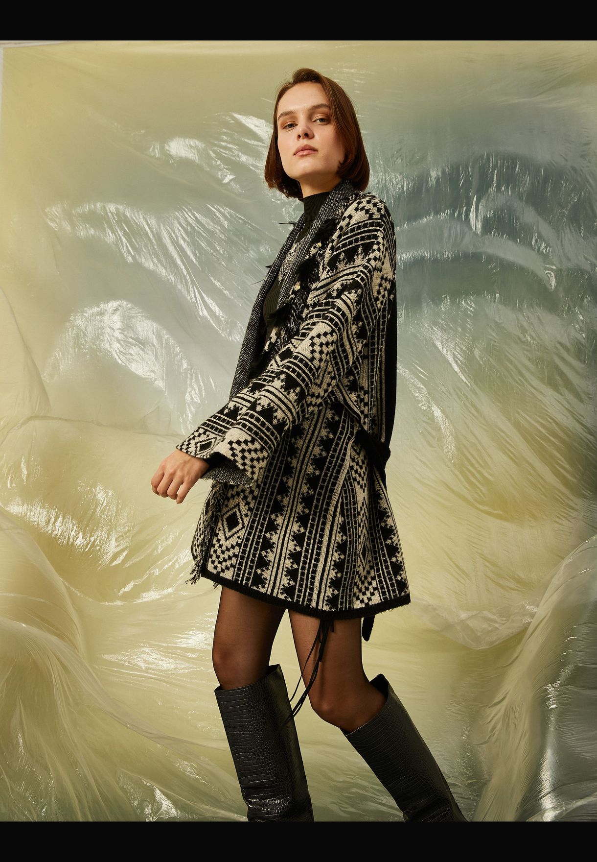 Feather Detail Waistbanded Oversized Cardigan