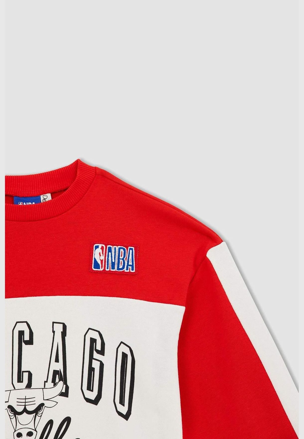 Girl NBA Chicago Bulls Licenced Long Sleeve Knitted Sweatshirt