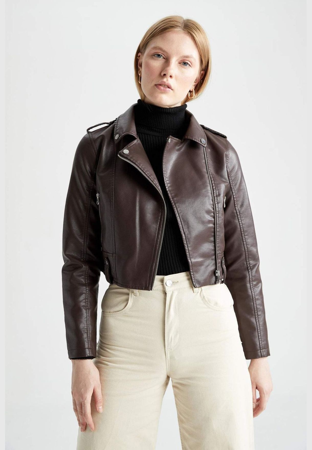 Woman Regular Fit Hoodie Outer Wear PU Jacket