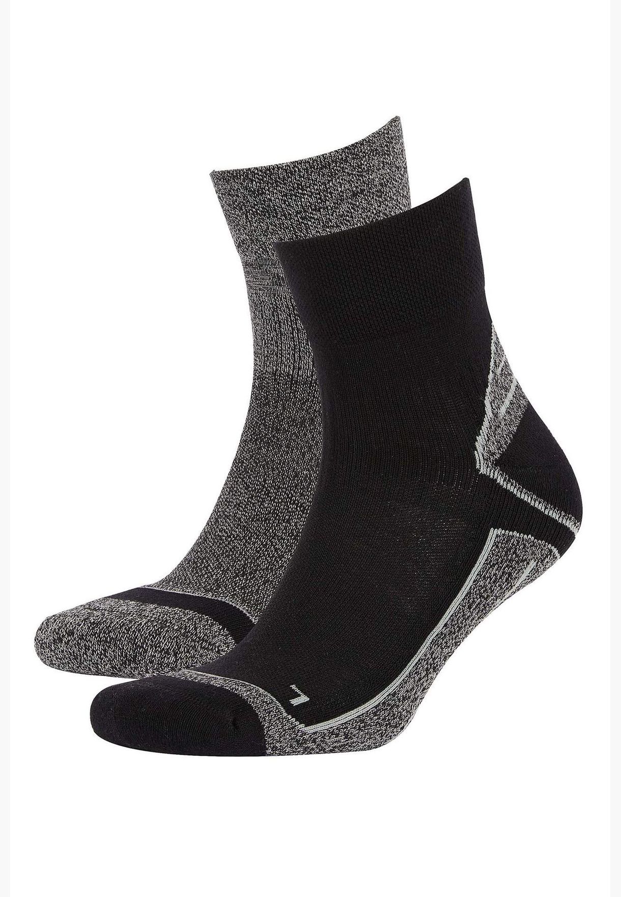 2 Pack Man Mid Cut Socks