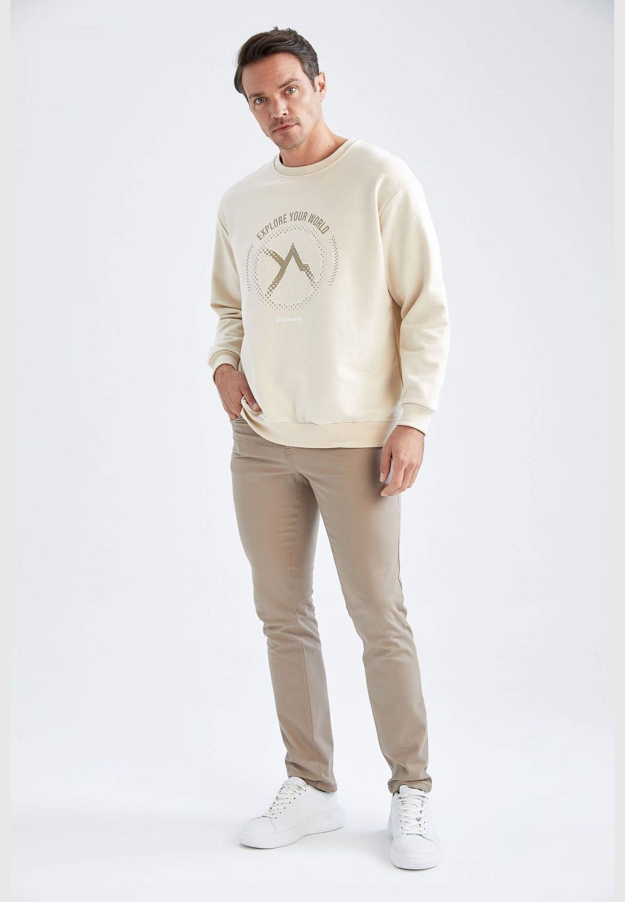 Man Discovery Licenced Oversize Fit Crew Neck Long Sleeve Knitted Sweat Shirt