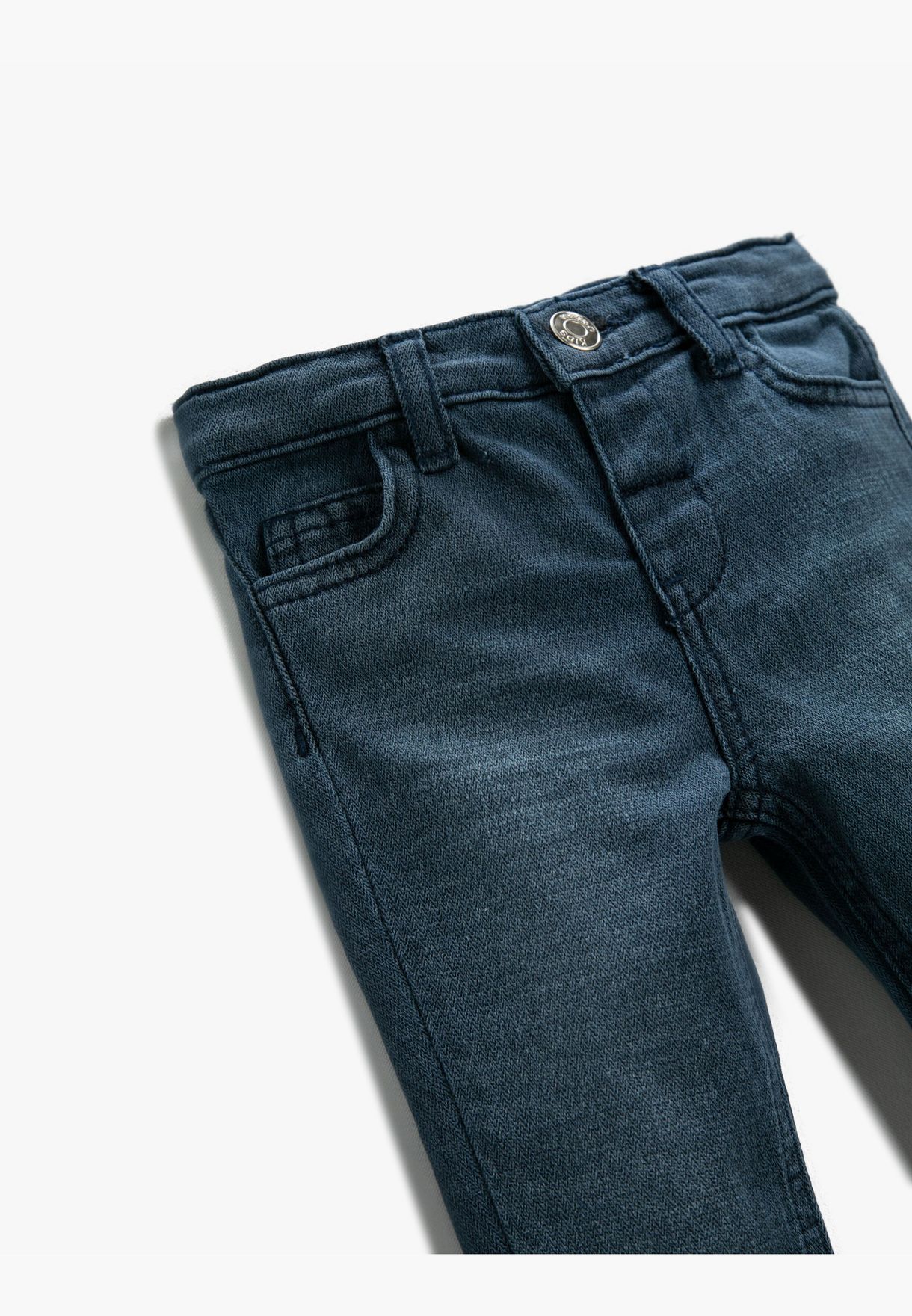 Jeans Slim Fit Pocket Detailed