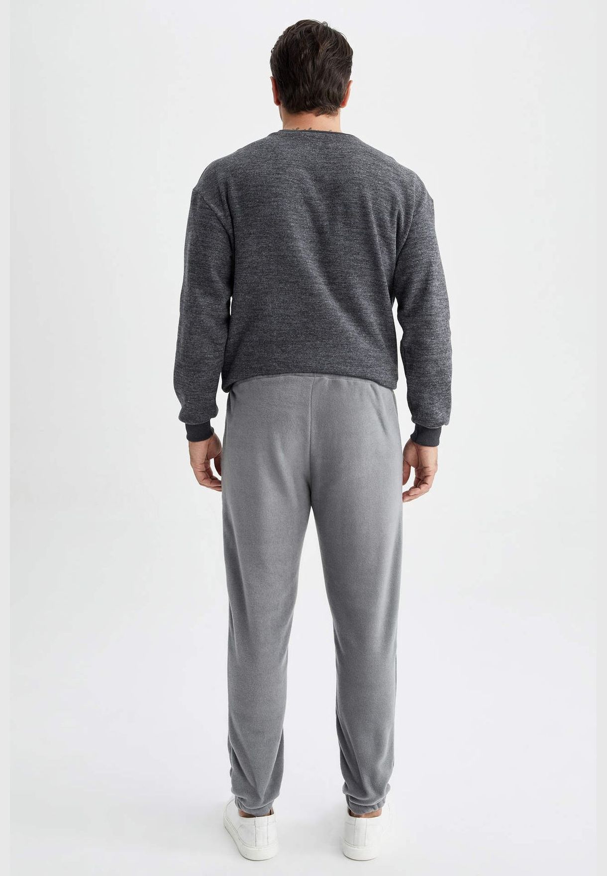 Man Knitted Trousers