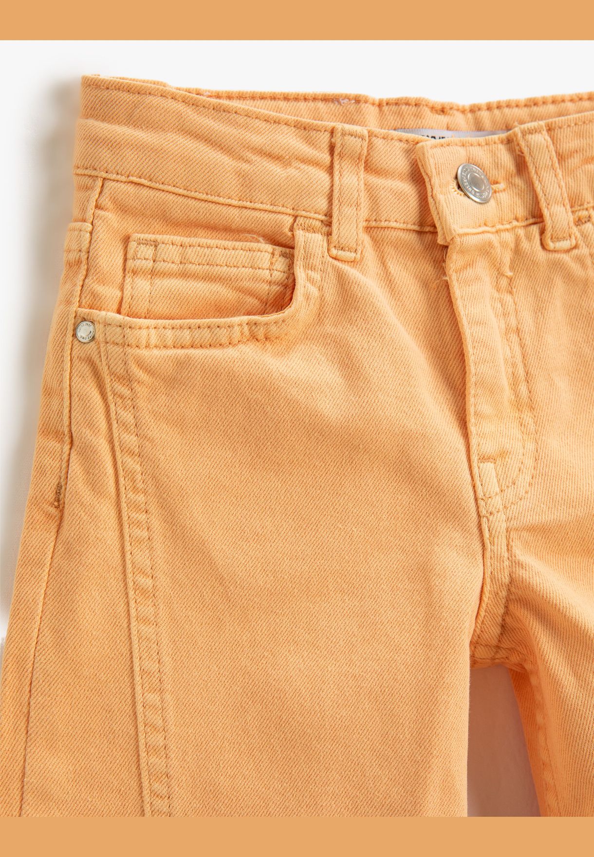 Wide Leg Jeans - Stitching Detail Pockets