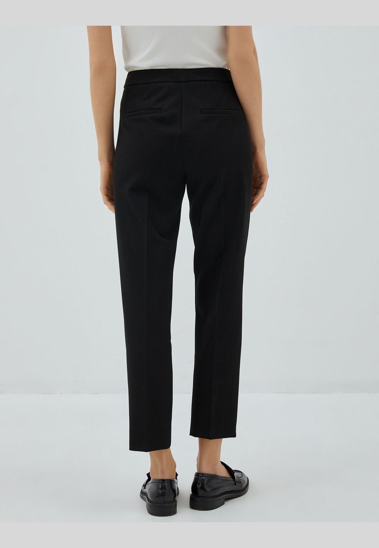 High Rise Pocket Detail Crop Cigarette Trousers