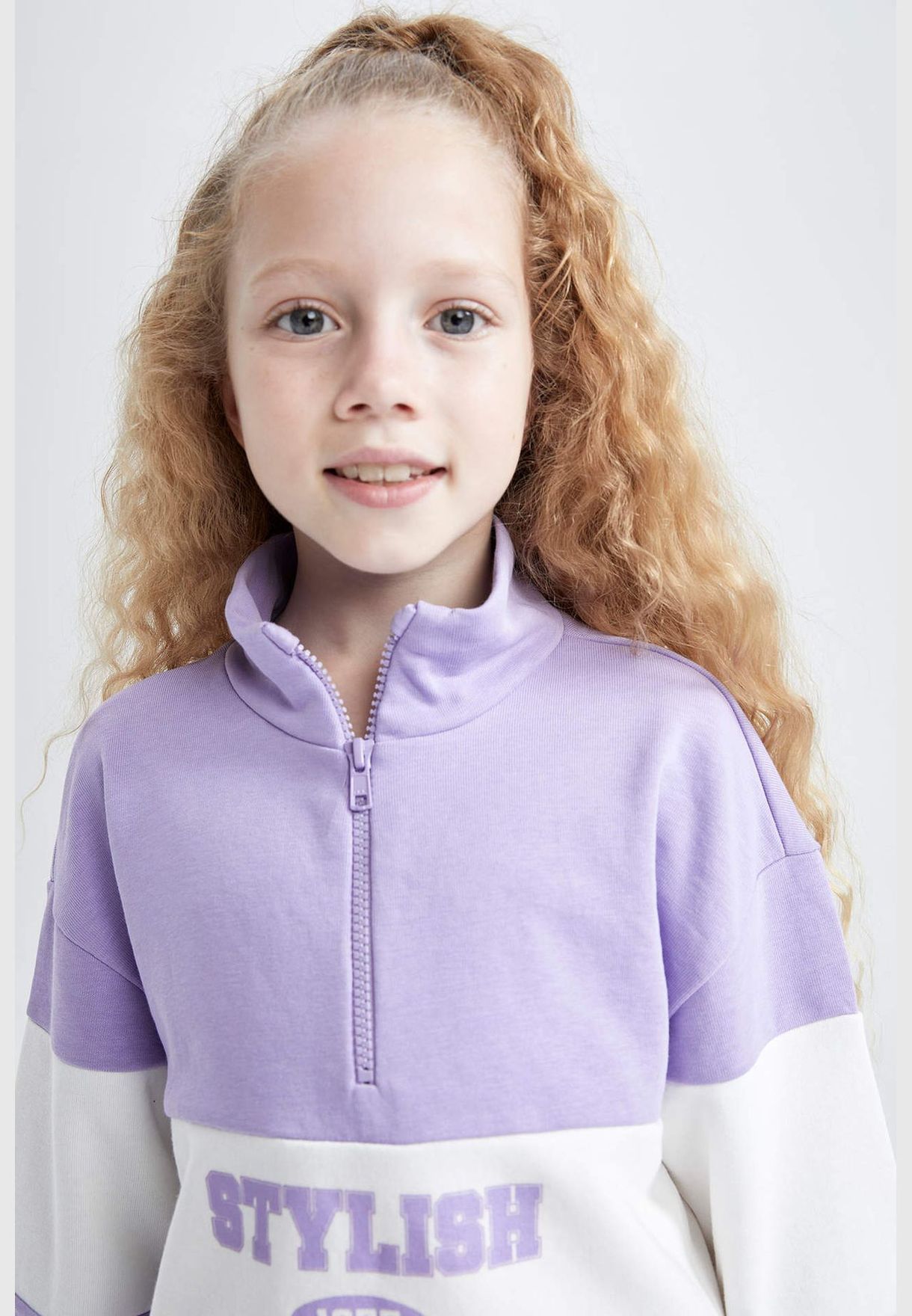 Girl Relax Fit High Neck Long Sleeve Knitted Sweat Shirt
