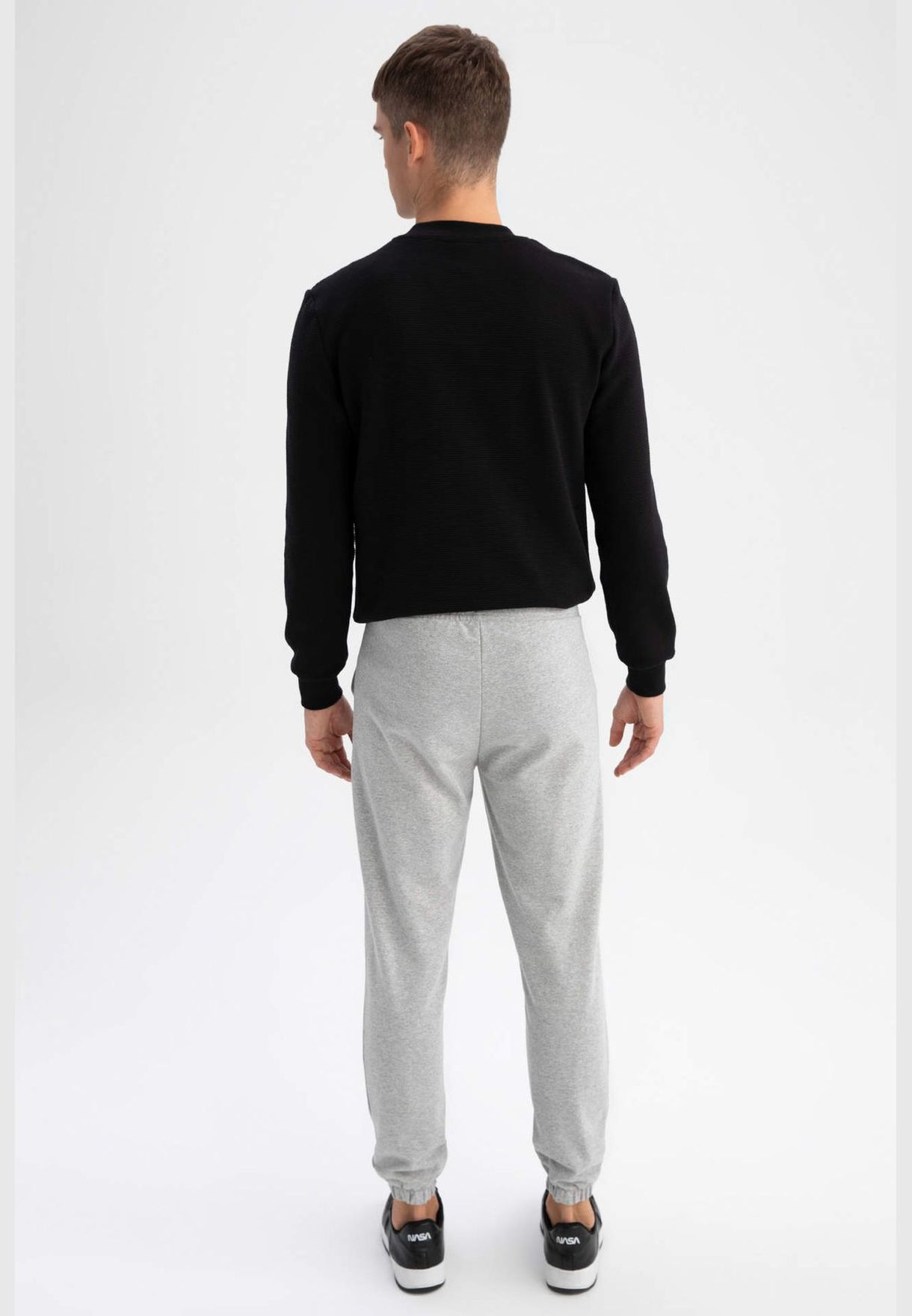 Man Knitted Trousers