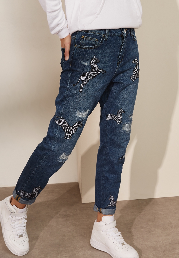 redactioneel verkenner Dicteren Buy Zoe Karssen blue Zebra Print Mid Rise Boyfriend Jeans for Women in  MENA, Worldwide