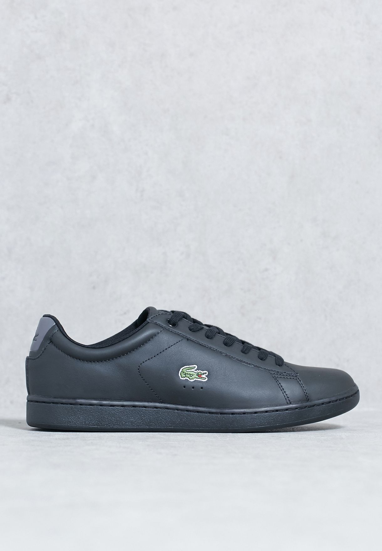 lacoste carnaby evo s216