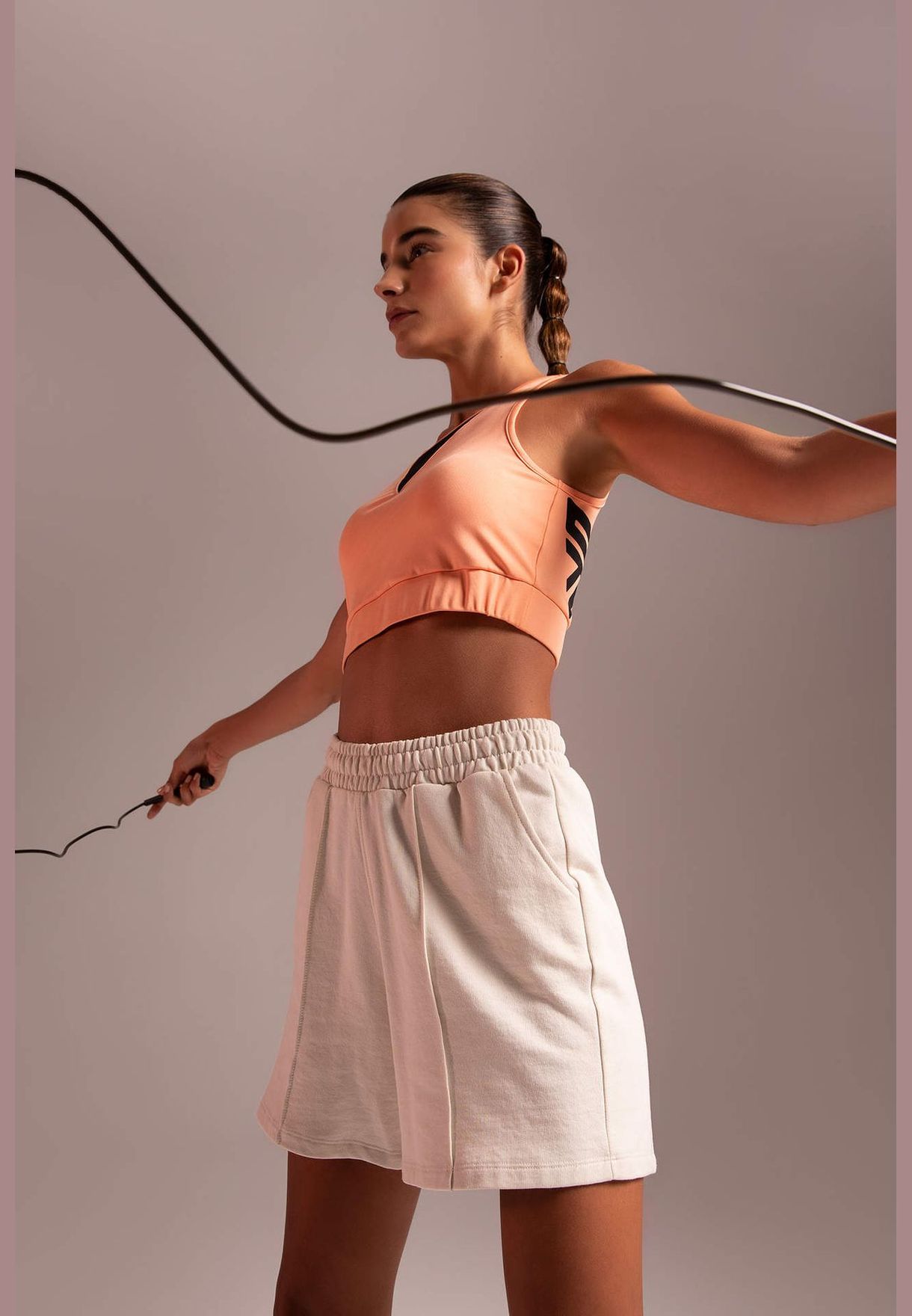 Woman Oversize Fit Knitted Short