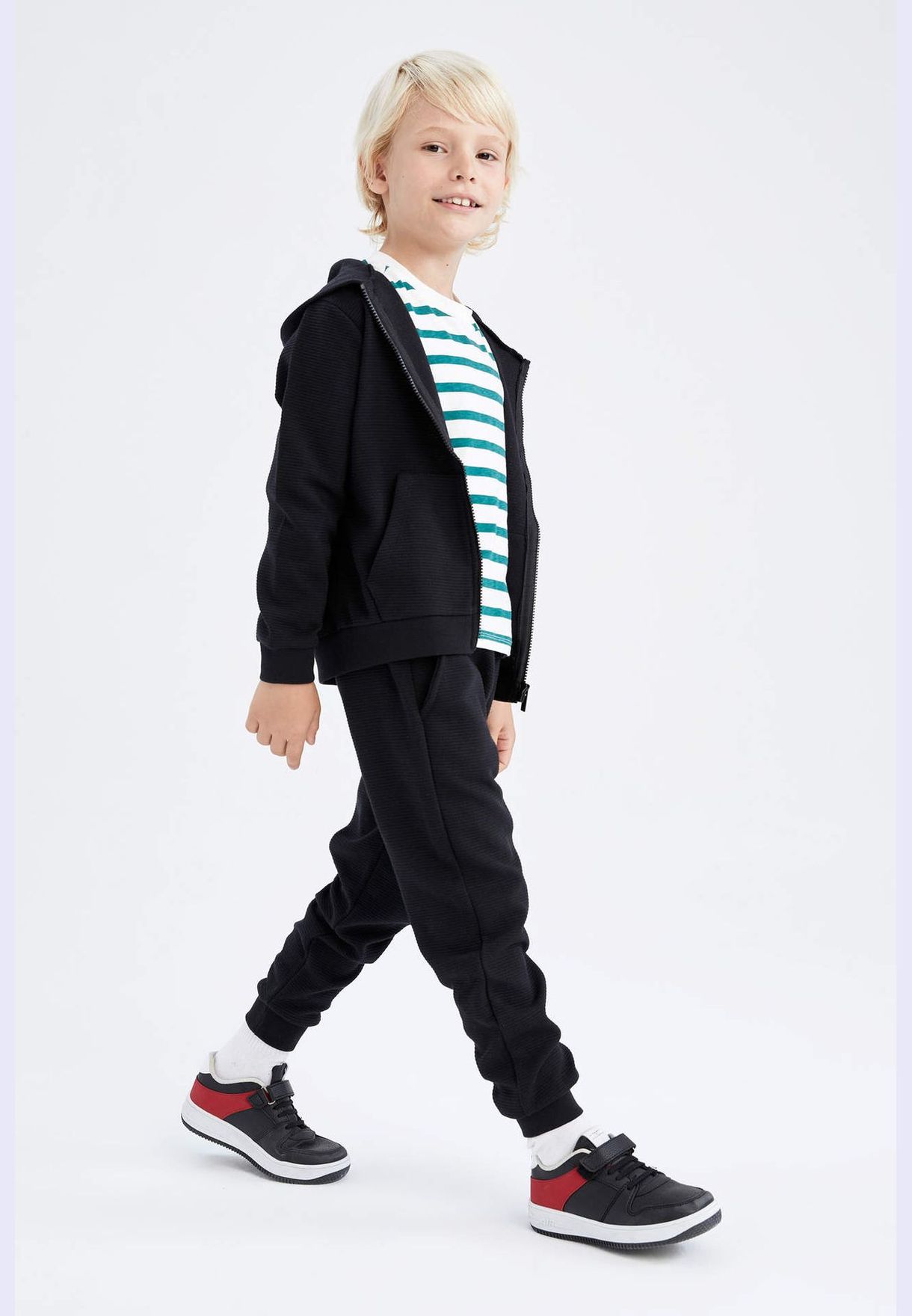Boy Regular Fit Hooded Long Sleeve Knitted Cardigan