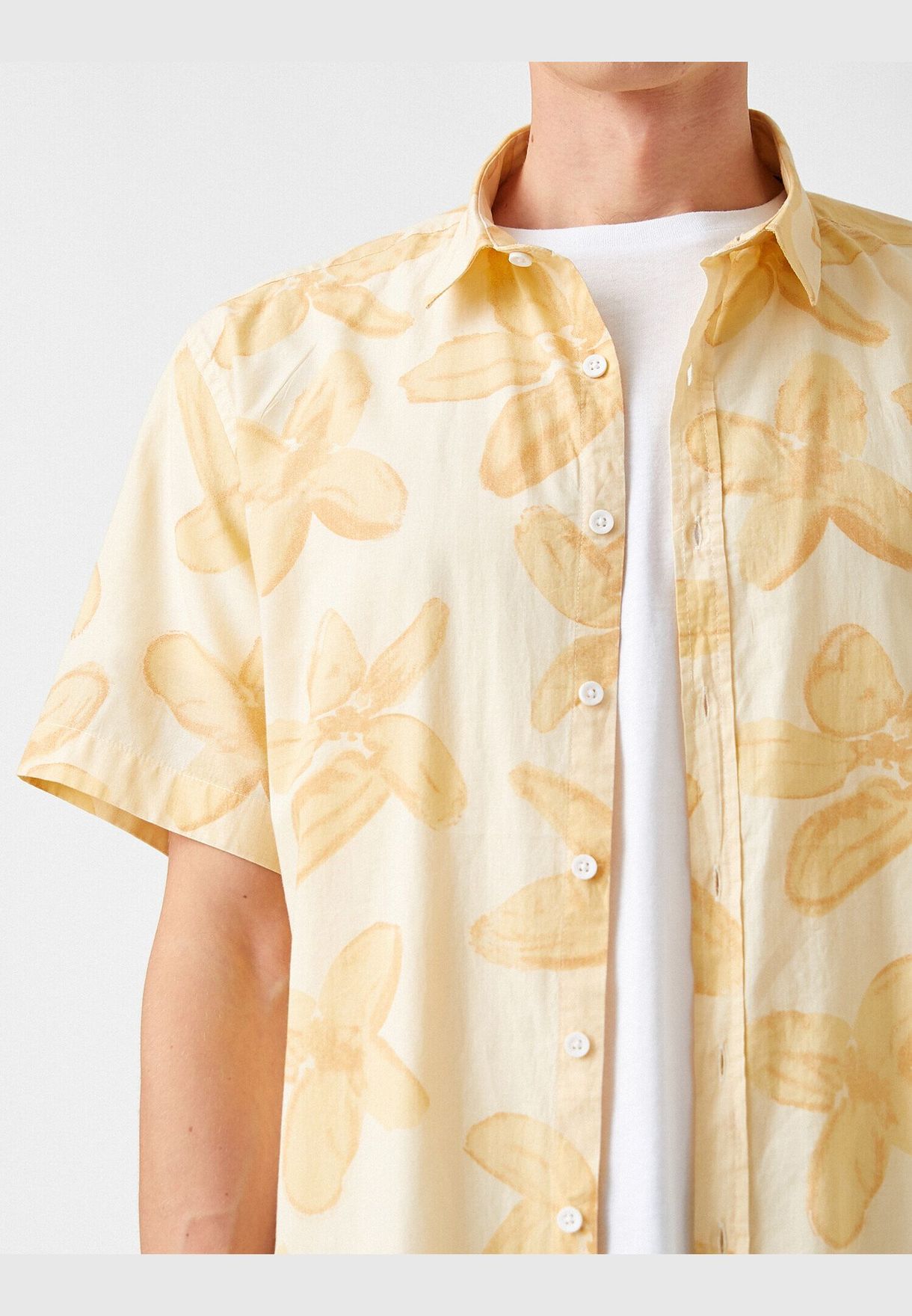 Floral Patterned Short Sleeve Shirt