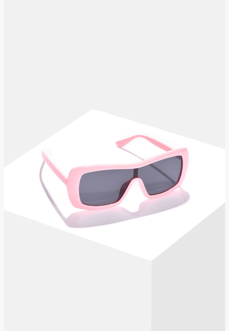 Buy Haute Sauce pink Women Black Lens Pink Wayfarer Sunglasses for Women in  Riyadh, Jeddah