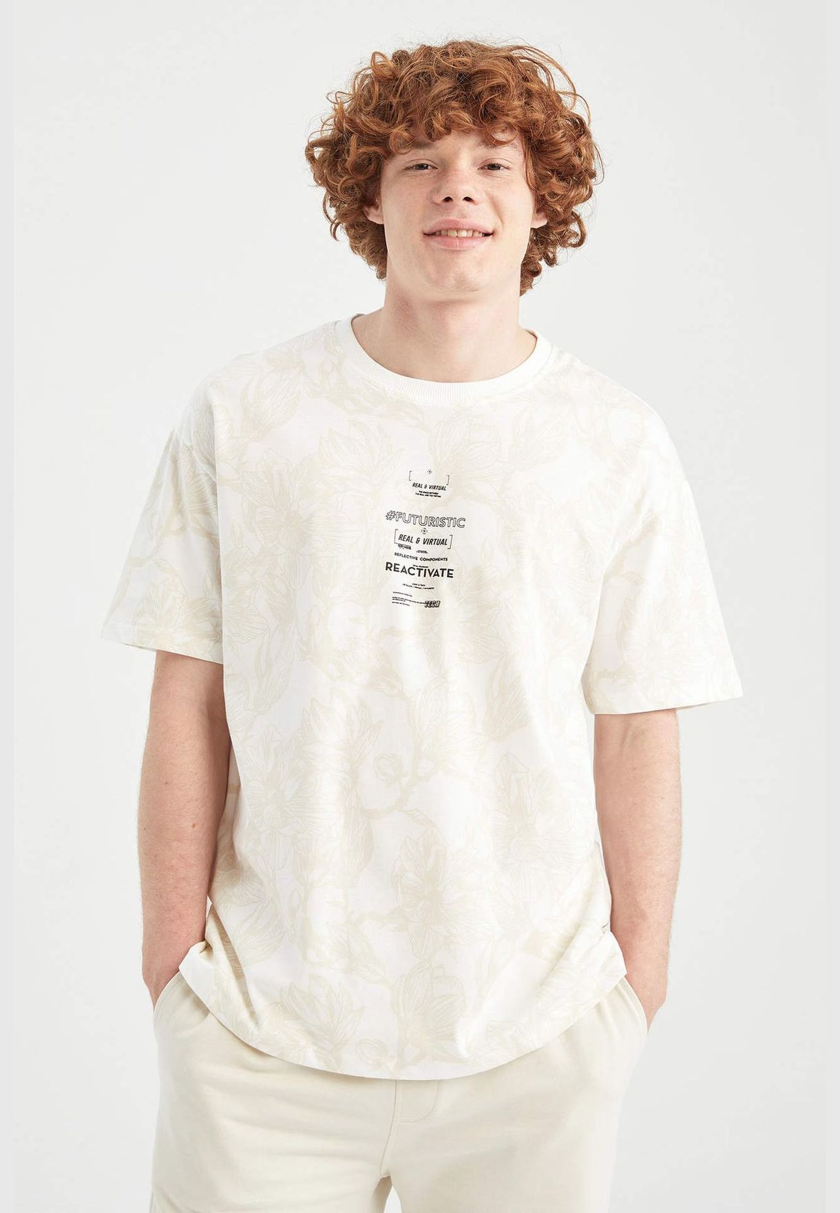 Boxy Fit Shorts Sleeve Minimal Slogan Print T-Shirt