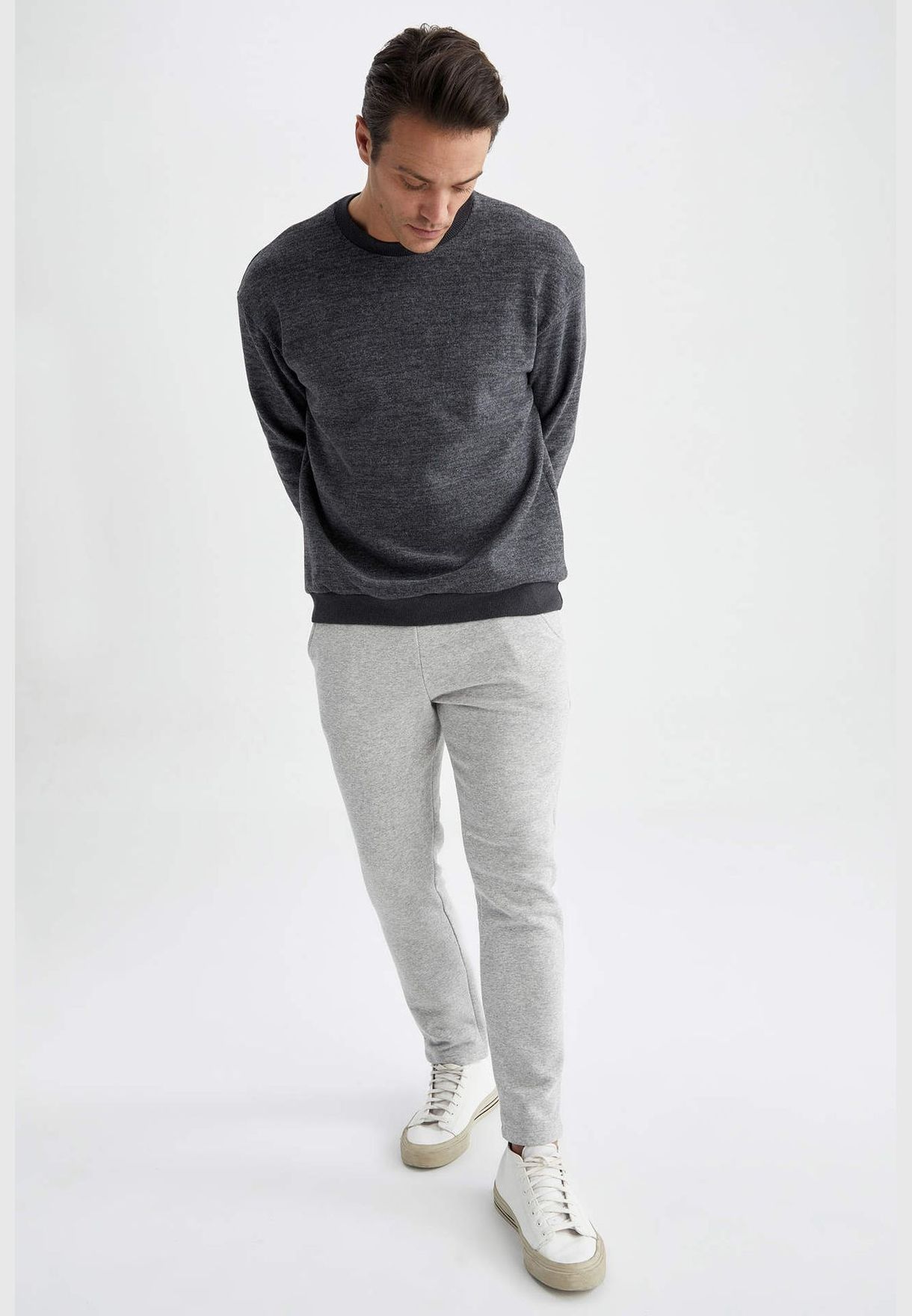 Man Knitted Trousers