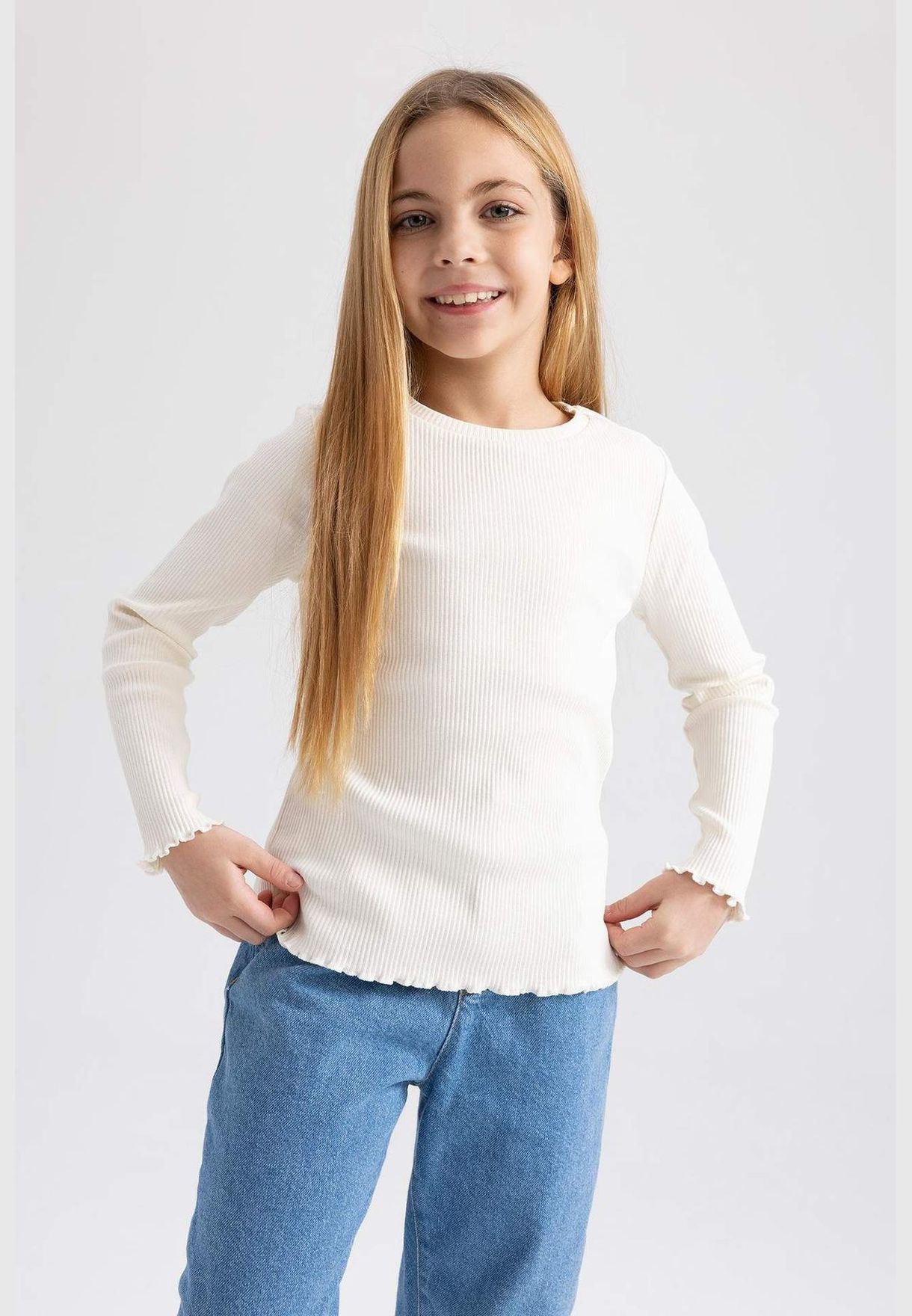 Girl Slim Fit Crew Neck Knitted Long Sleeve Body