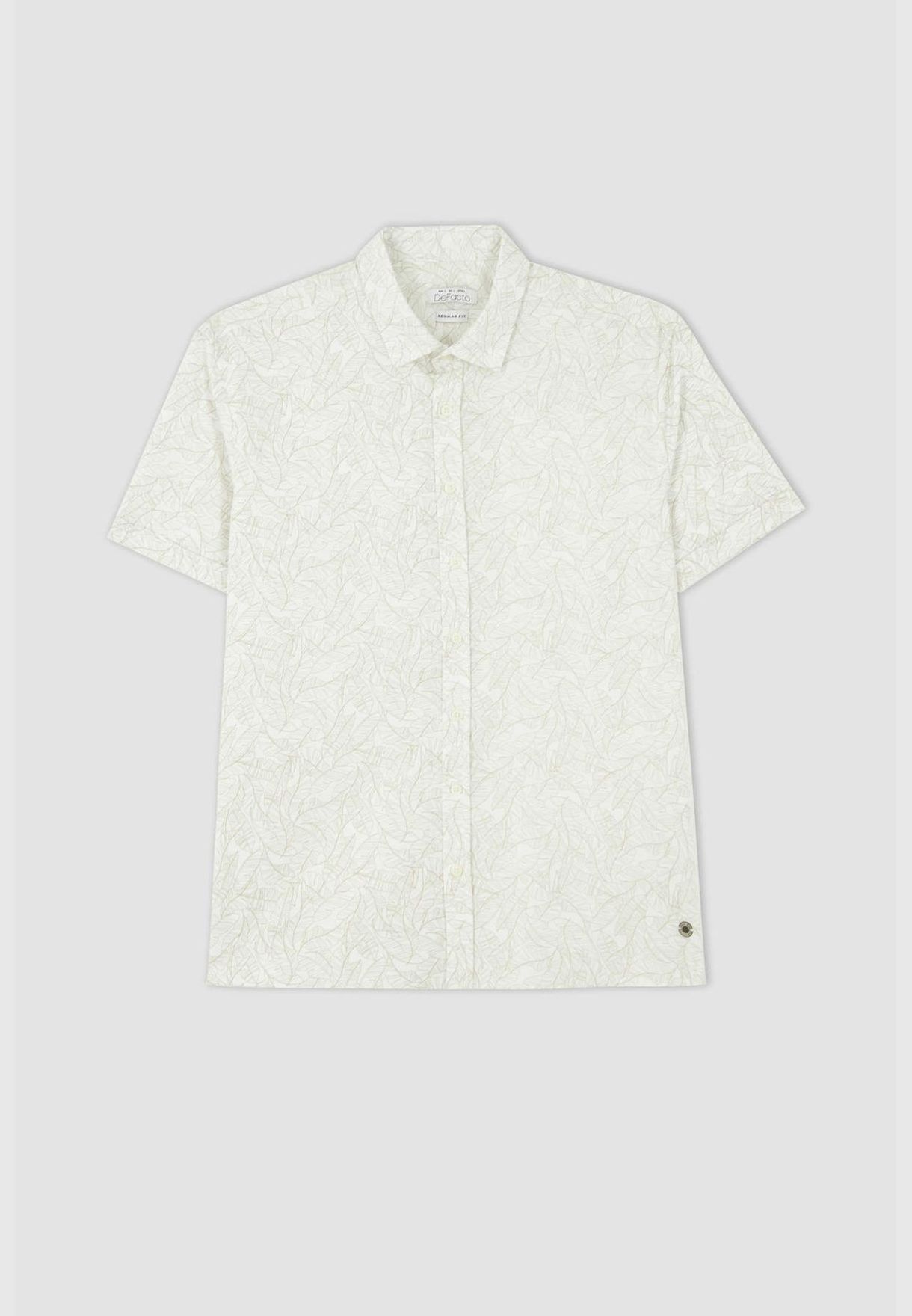 Man Regular Fit Polo Neck Woven Top Short Sleeve Shirt