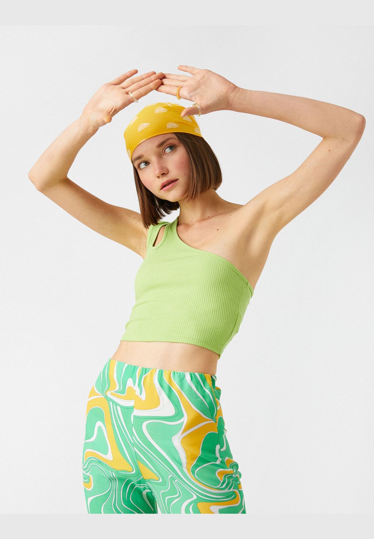 One Shoulder Cut Out Crop Tanktop