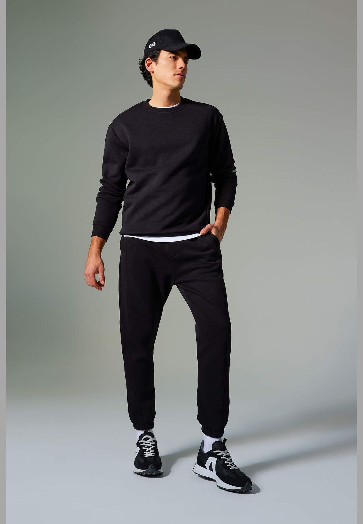 Man  Knitted Jogger