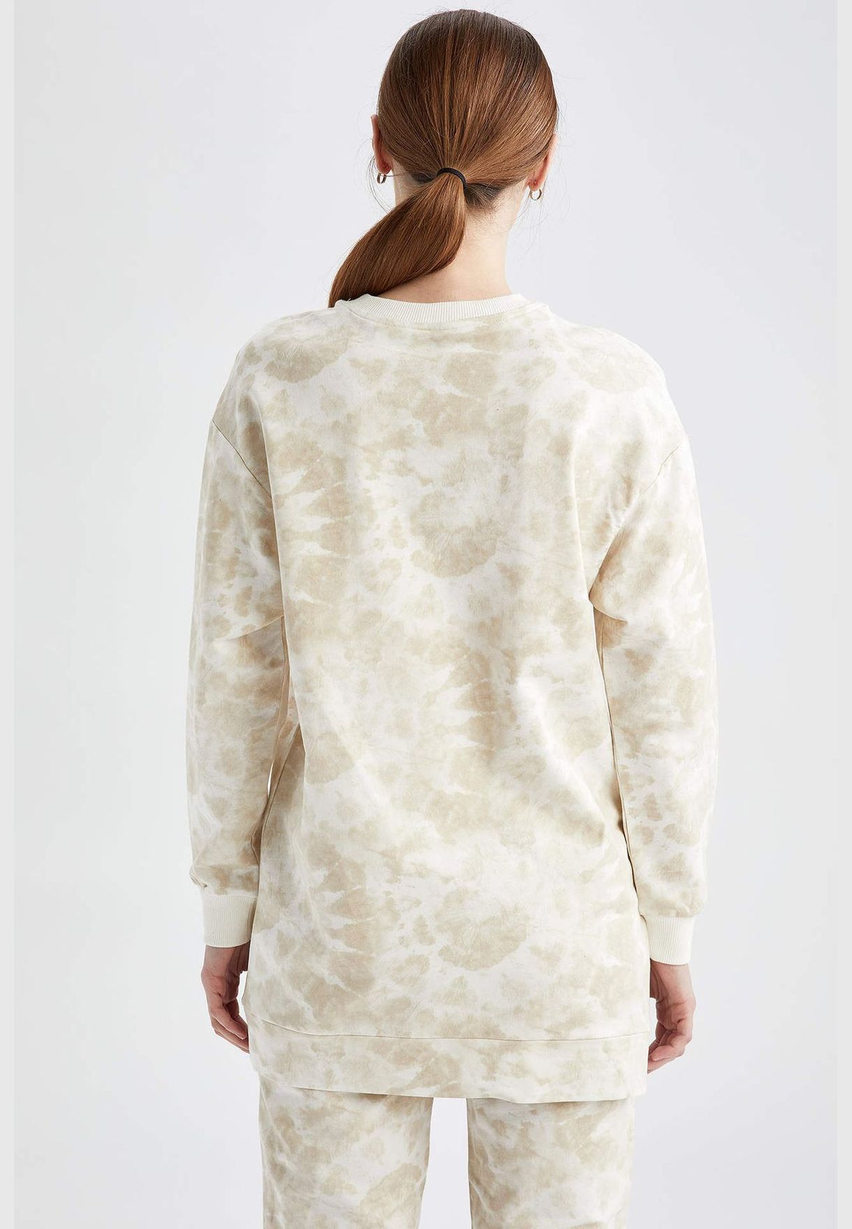 defacto modest sweatshirt