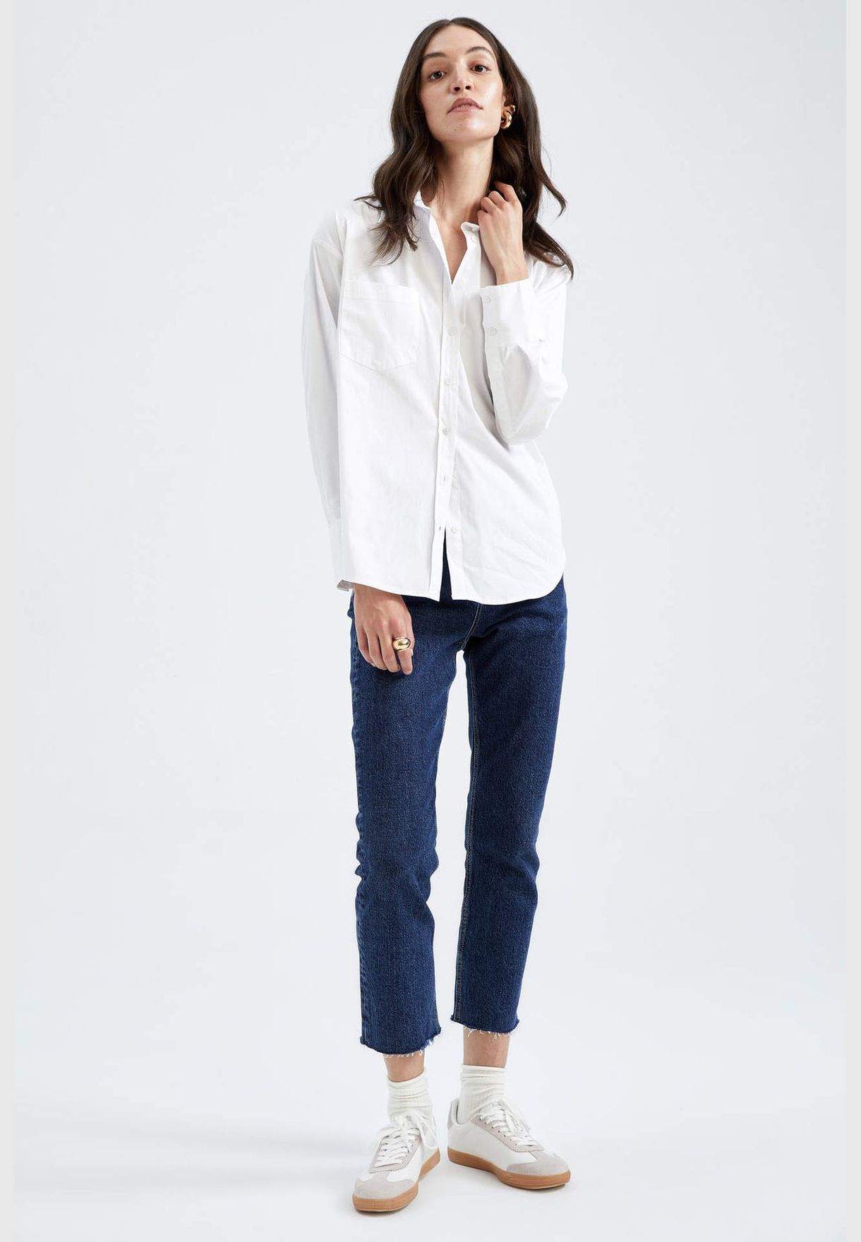 Woman Oversize Fit Woven Long Sleeve Shirt