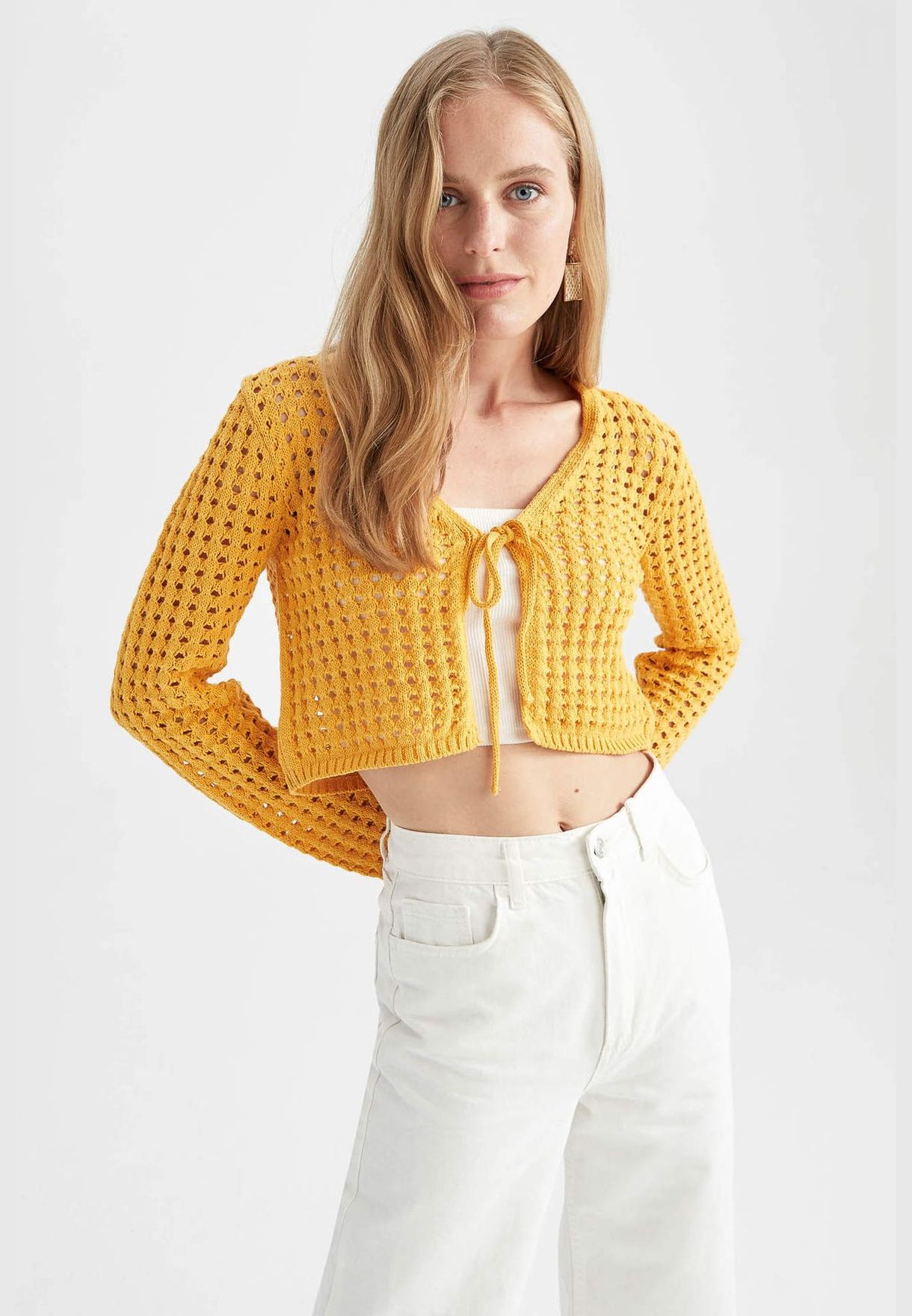 Woman Regular Fit V-Neck Long Sleeve Tricot Cardigan