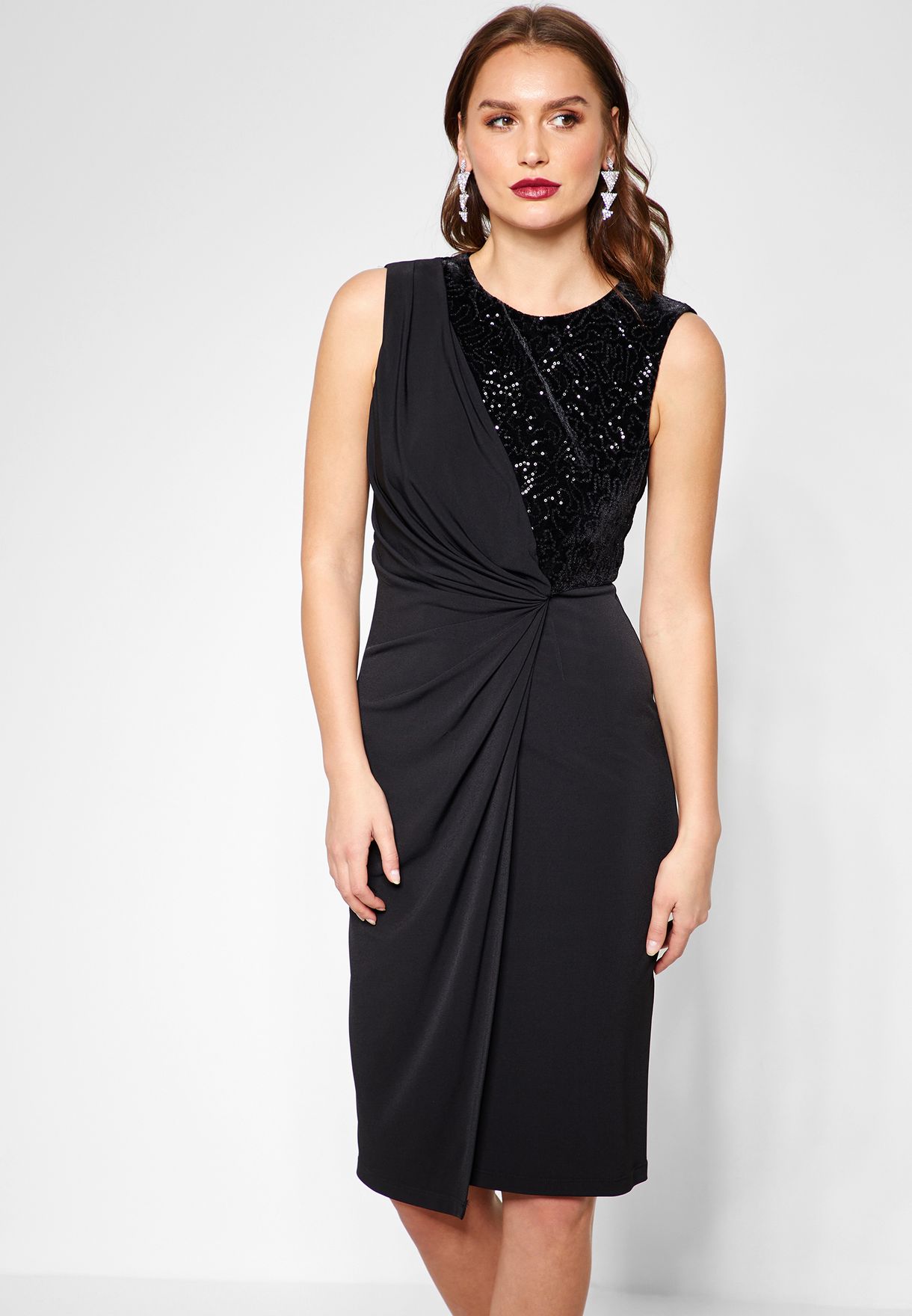 wallis sequin