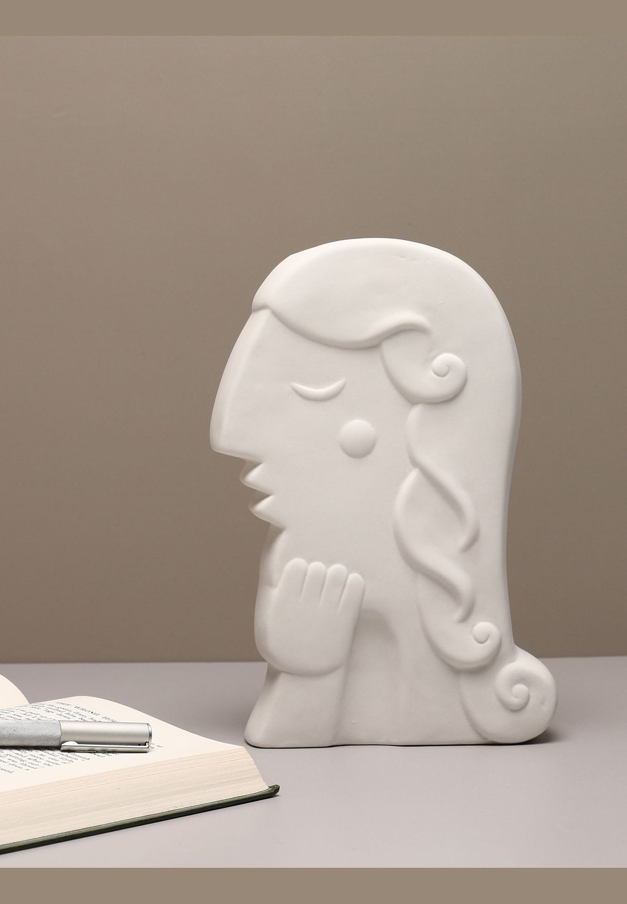 Man Face Shaped Minimalistic Modern Ceramic Vase For Home Decor