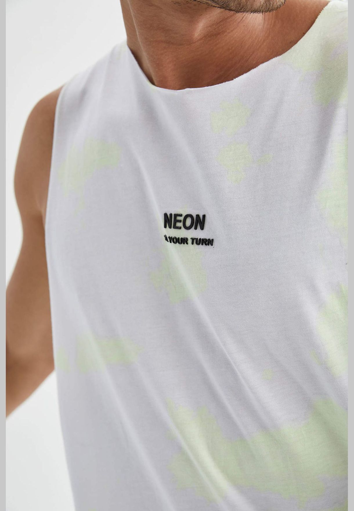 Slim Fit Letter Print Crew Neck Sleeveless Sport T-Shirts