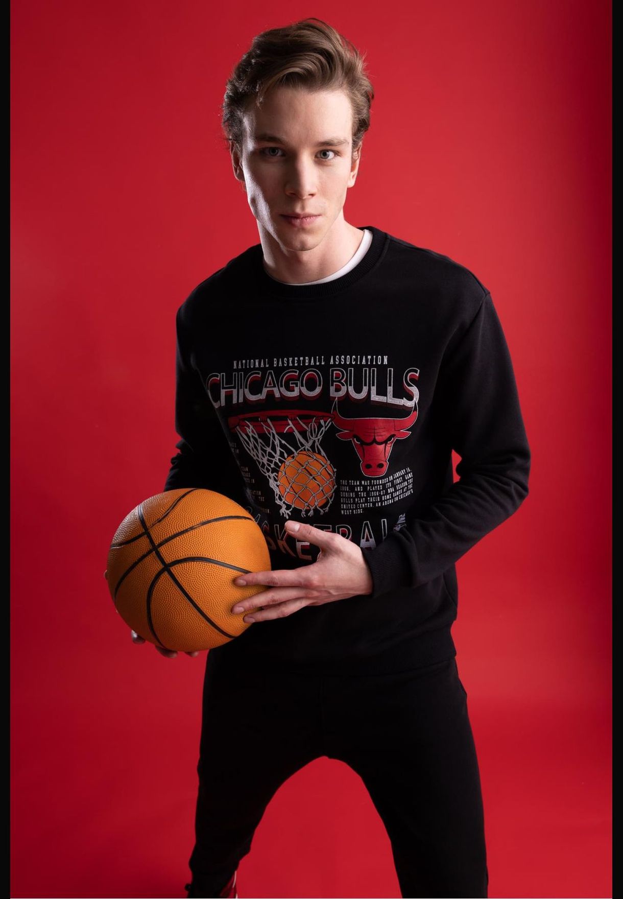 最安価格 NBA X WDS CREW NECK SWEAT CHICAGO BULLS スウェット