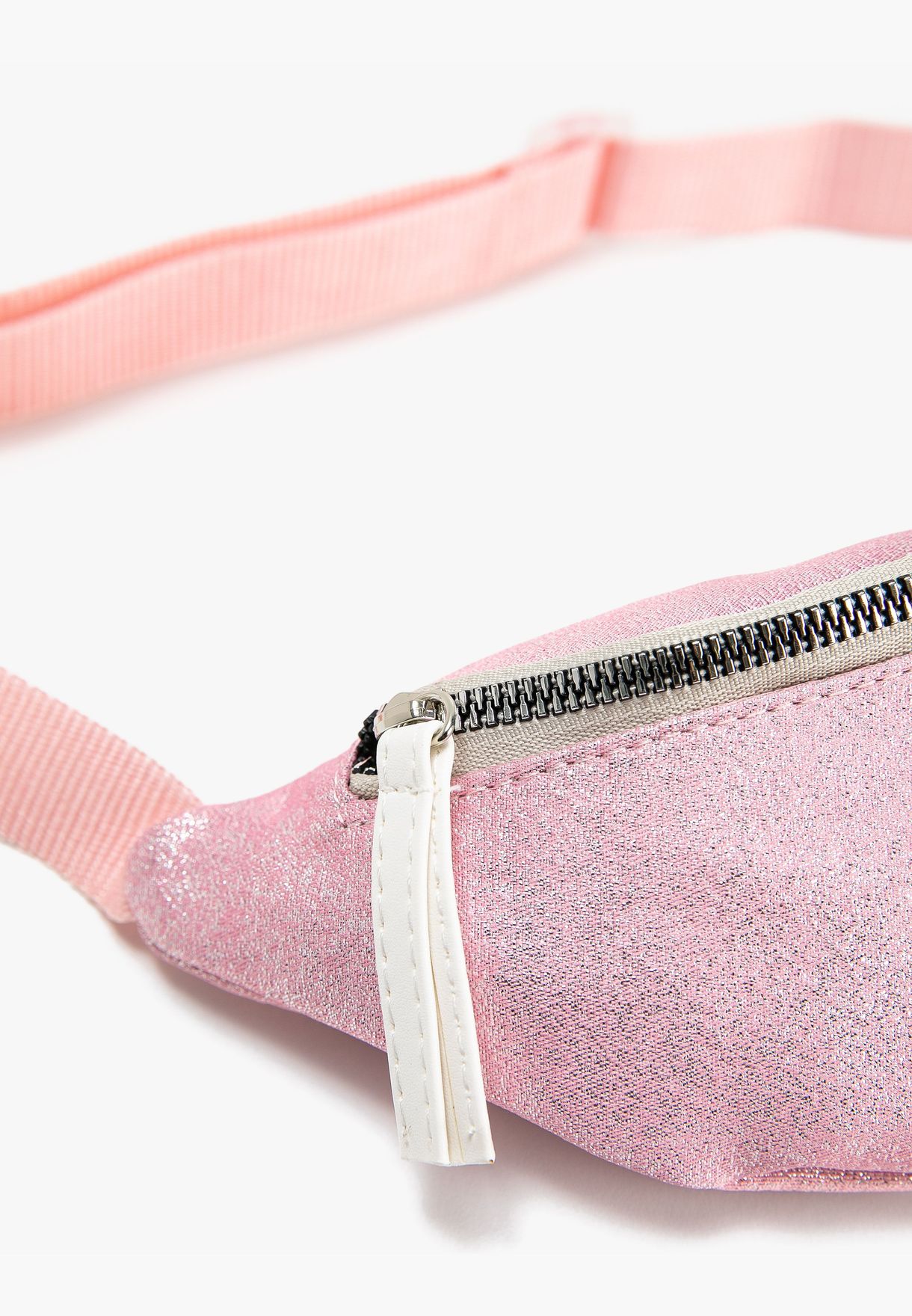 Gleamy Zipper Belt Bag