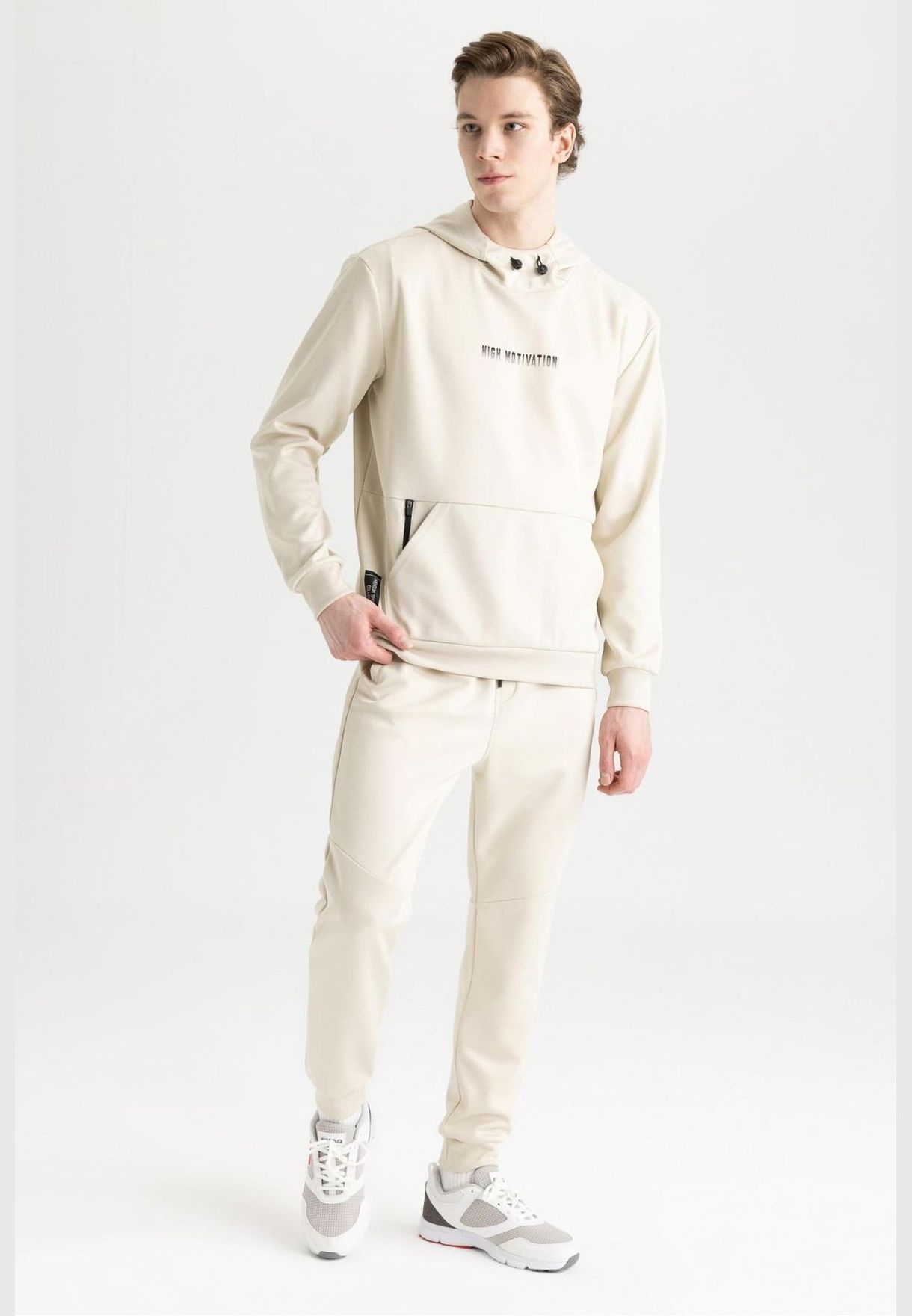 Standard Fit Long Sleeve Kangaroo Pocket Sweatshirt