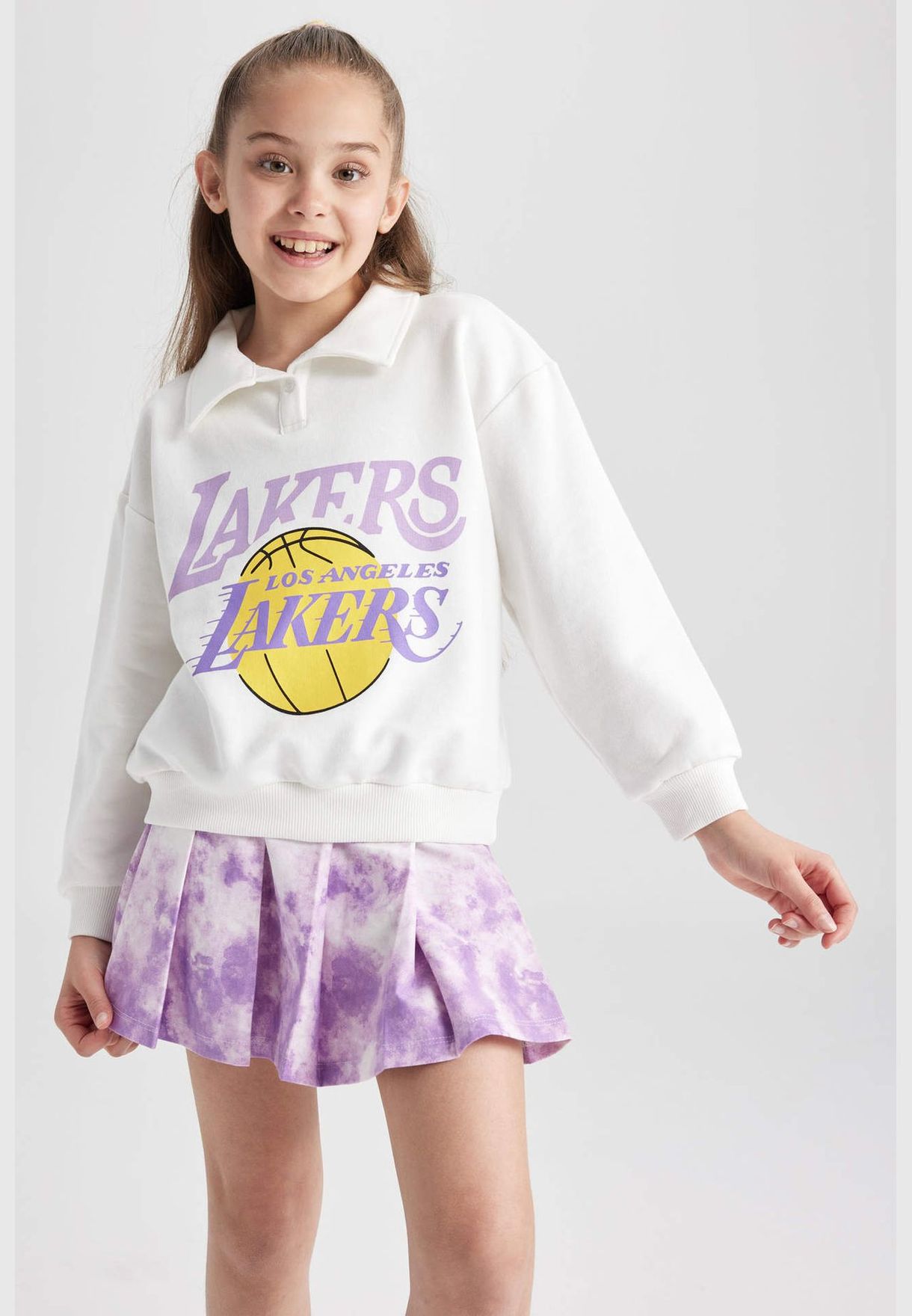 Girl NBA Los Angeles Lakers Licenced Polo Neck Long Sleeve Knitted Sweatshirt