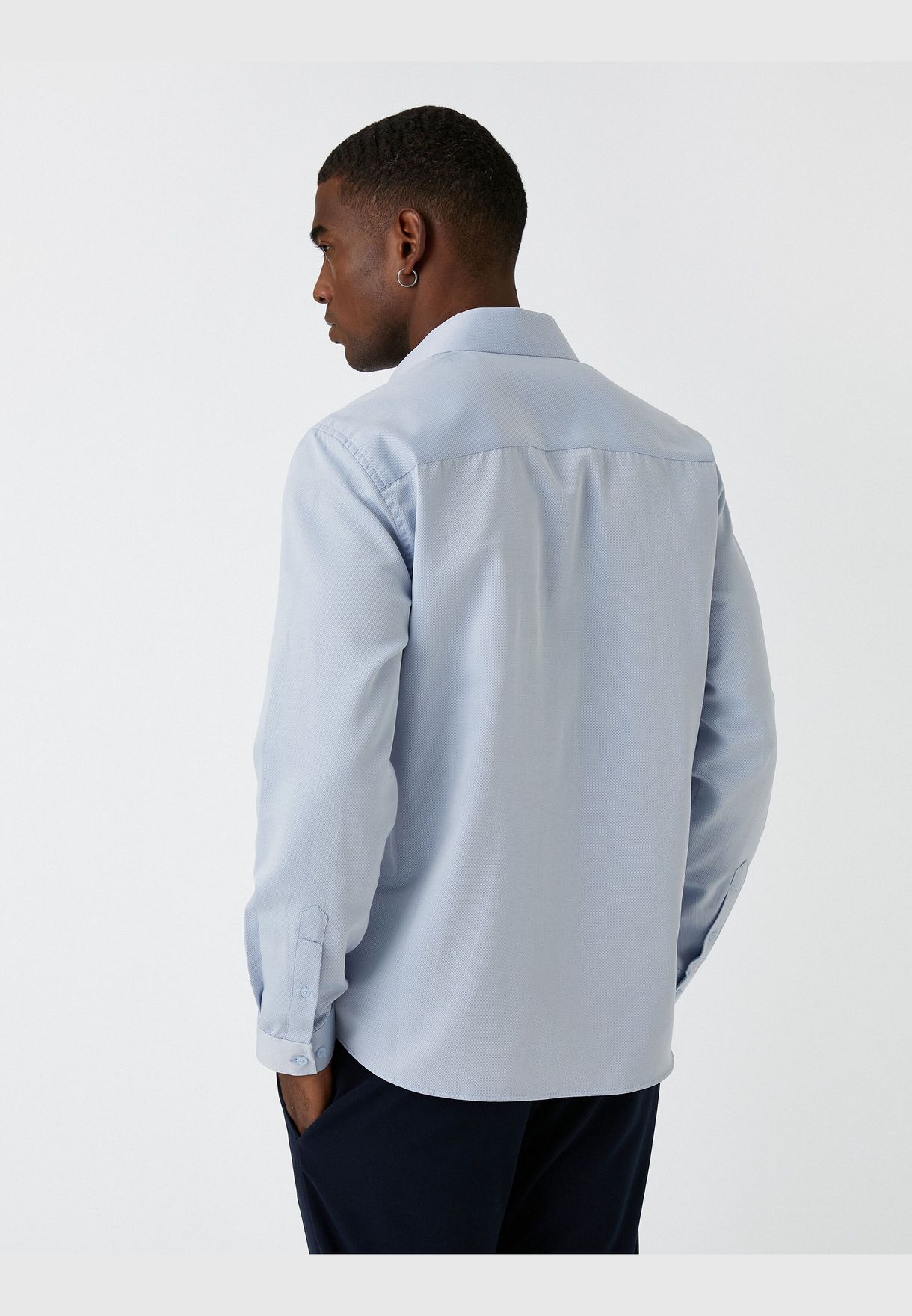 Basic Shirt Classic Neck