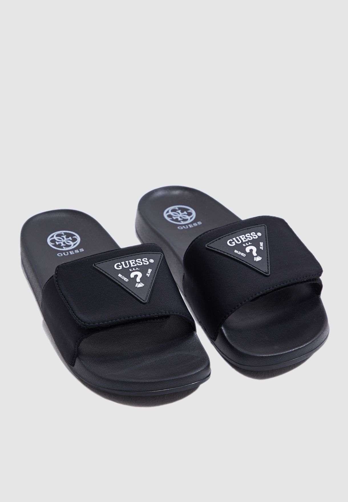 guess black flip flops