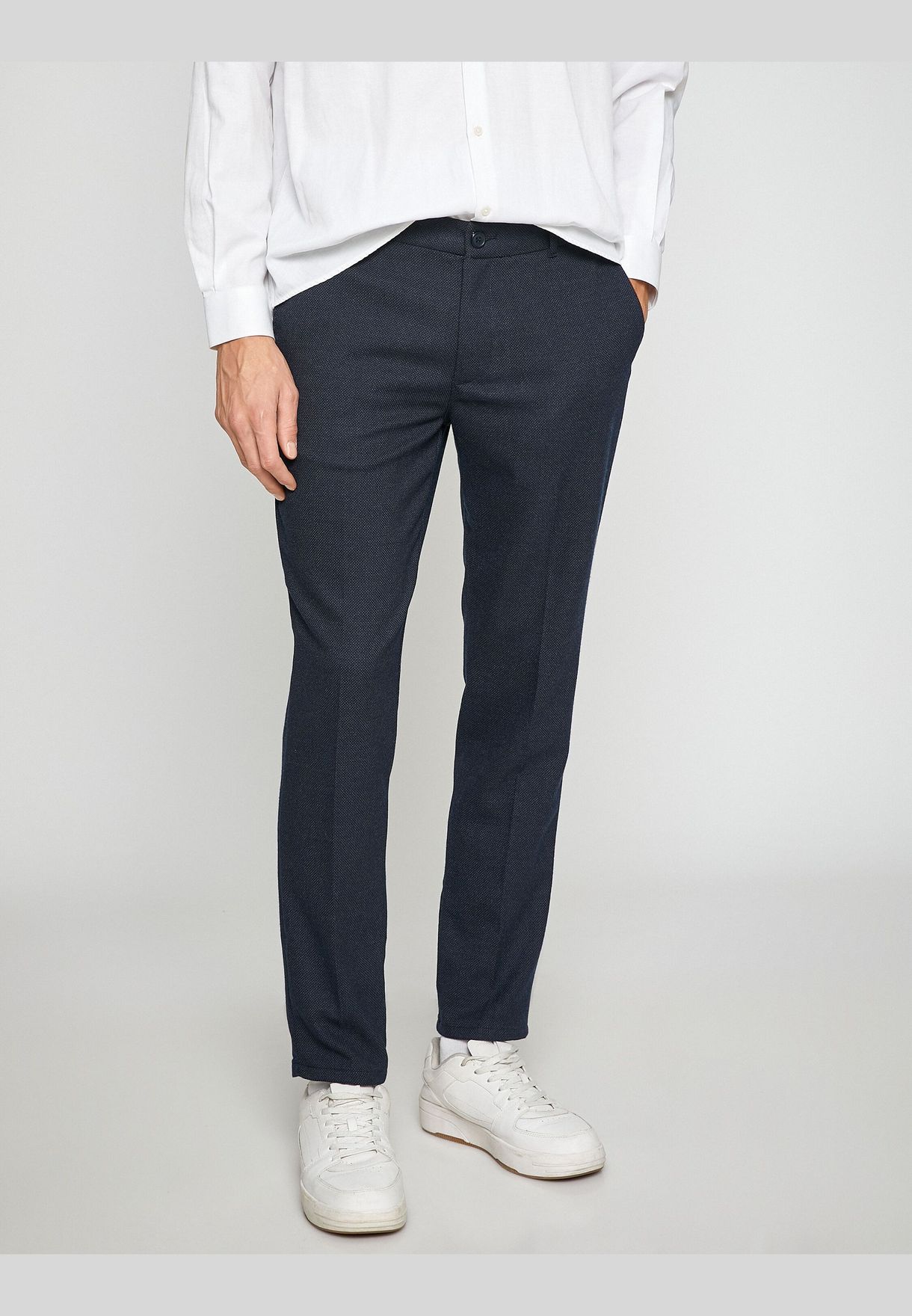 Basic Woven Trousers Pocket Detailed Buttoned Pleated