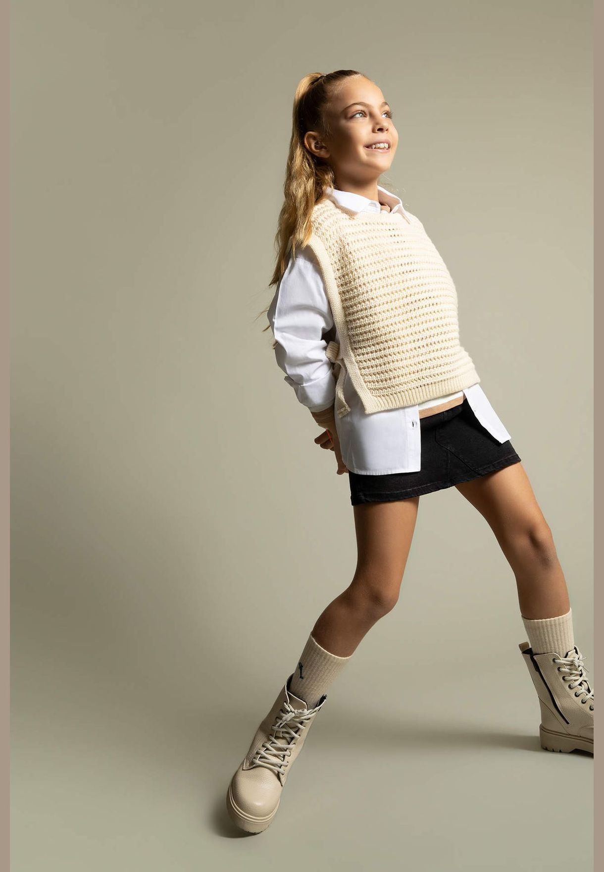 Girl Crew Neck Tricot Sweater