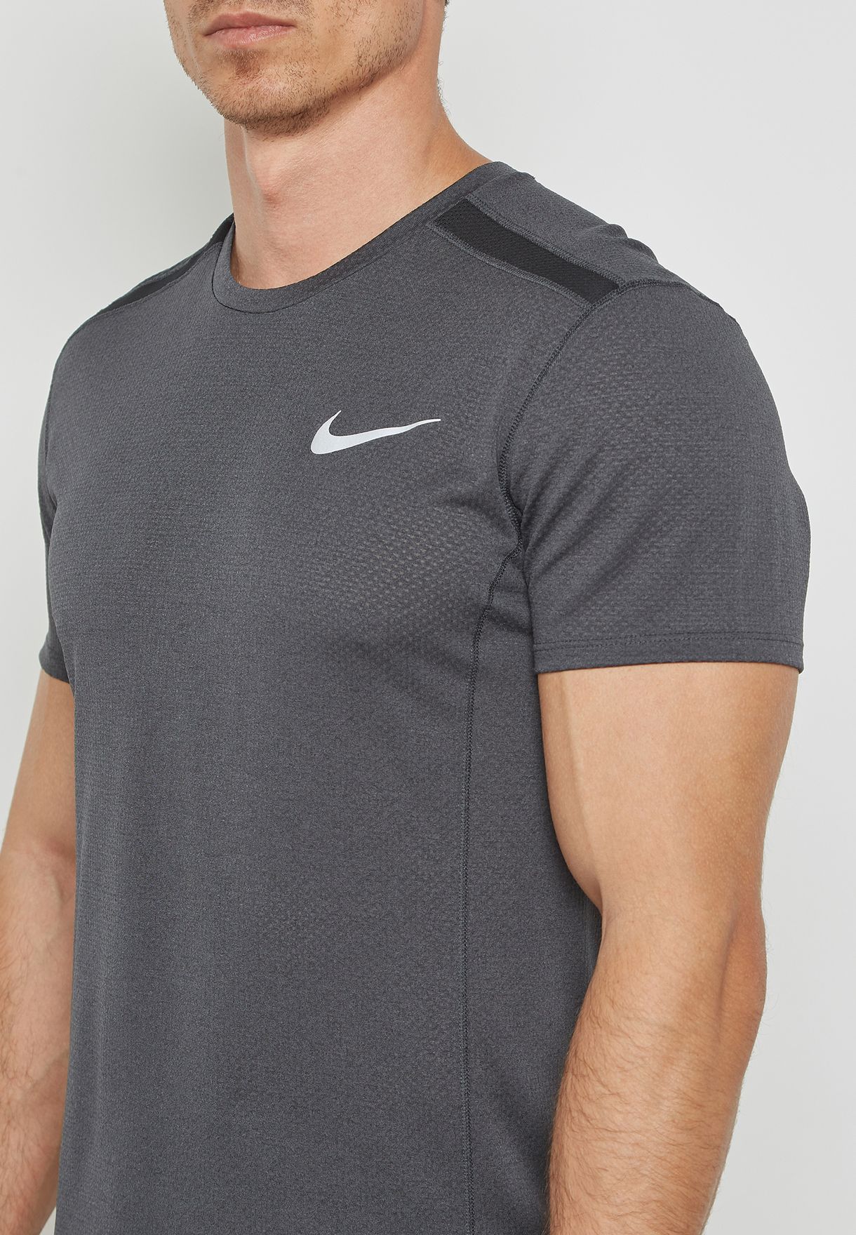 Buy Nike grey Breathe Cool Miler T-Shirt for Men in MENA, Worldwide | 892994 -010
